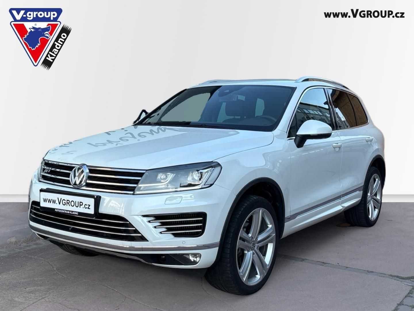 Volkswagen Touareg, Exclus. V6 3,0 TDI BMT 8TT - fotka 2