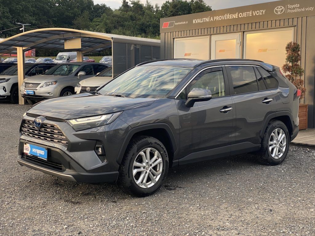 Toyota Rav4, 2.5HSD, ČR, Executive, 4x4 - fotka 4