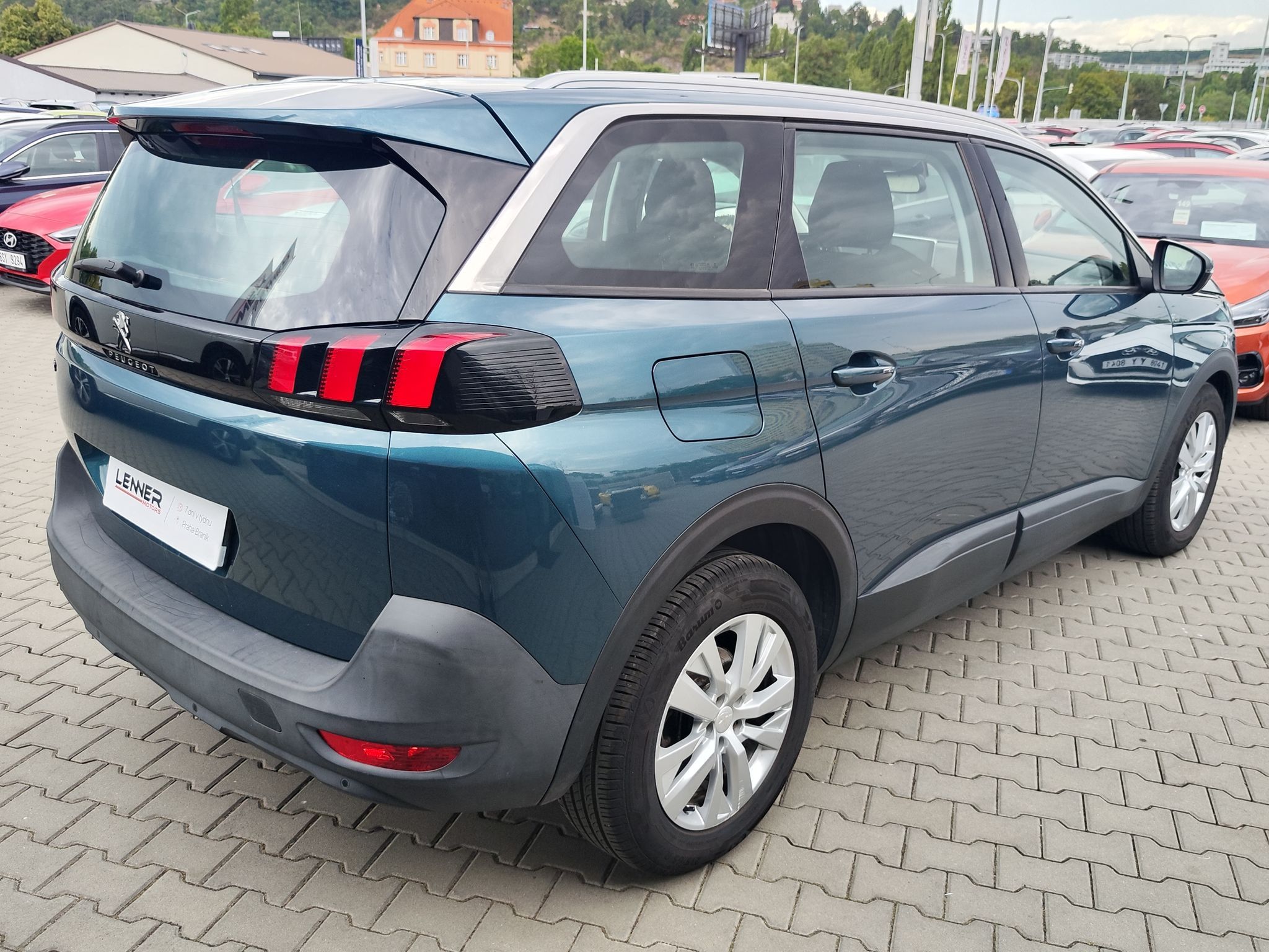 Peugeot 5008, 1.5 HDI/96kW Servisováno - fotka 5