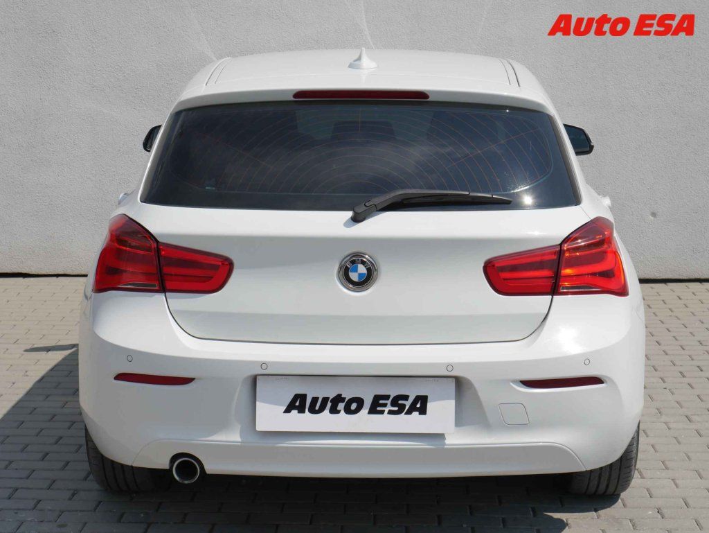 BMW Řada 1, 1.5D,Navigace - fotka 5