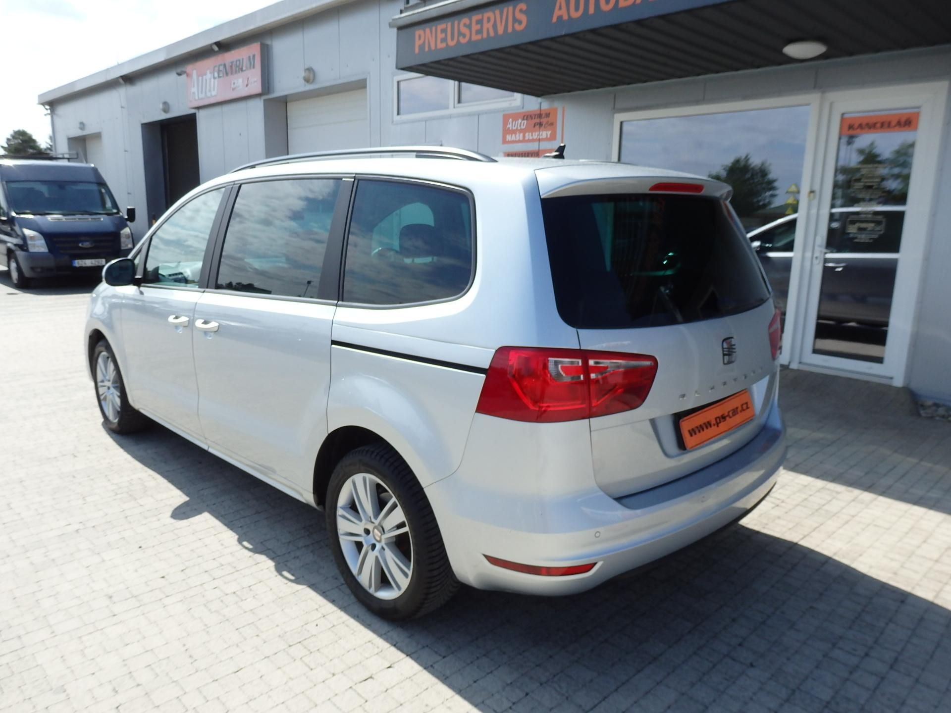 Seat Alhambra, 2,0TDi 103kW DIGI KLIMA - fotka 5