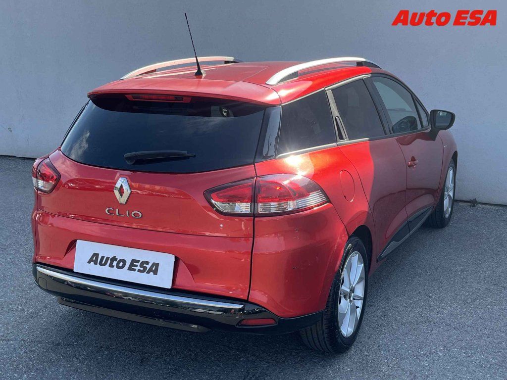 Renault Clio, 1.2i,1.maj,ČR - fotka 4