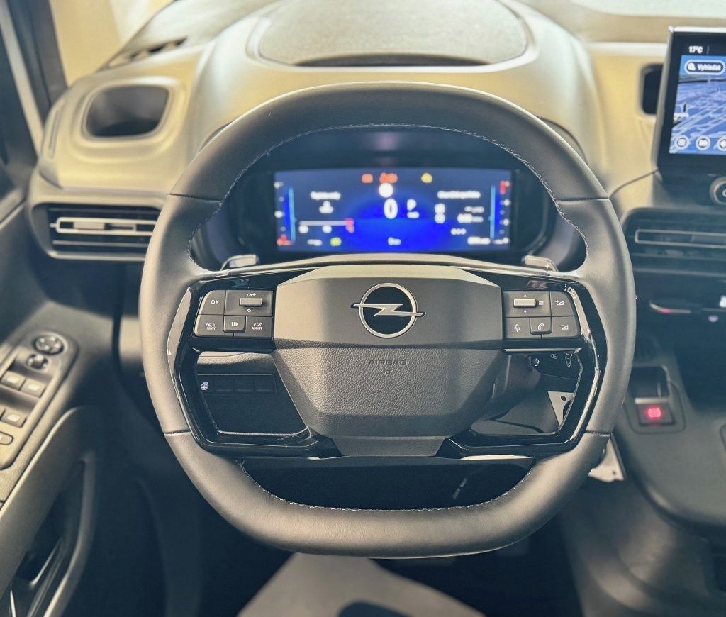 Opel Combo, Elegance Plus L2H1 AT8 7 míst! - fotka 5