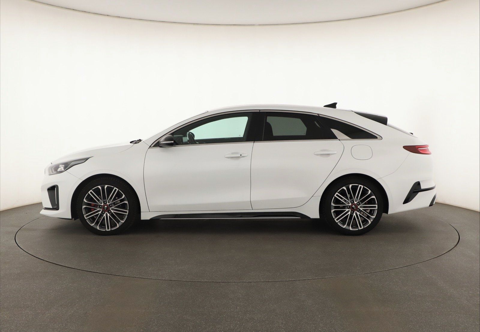 Kia ProCeed, 1.4 T-GDI, Serv.kniha, Navi - fotka 3