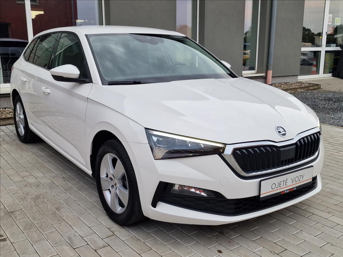 Škoda Scala, 1.0 TSI 81kW Style, ČR,1.Maj. - fotka 3