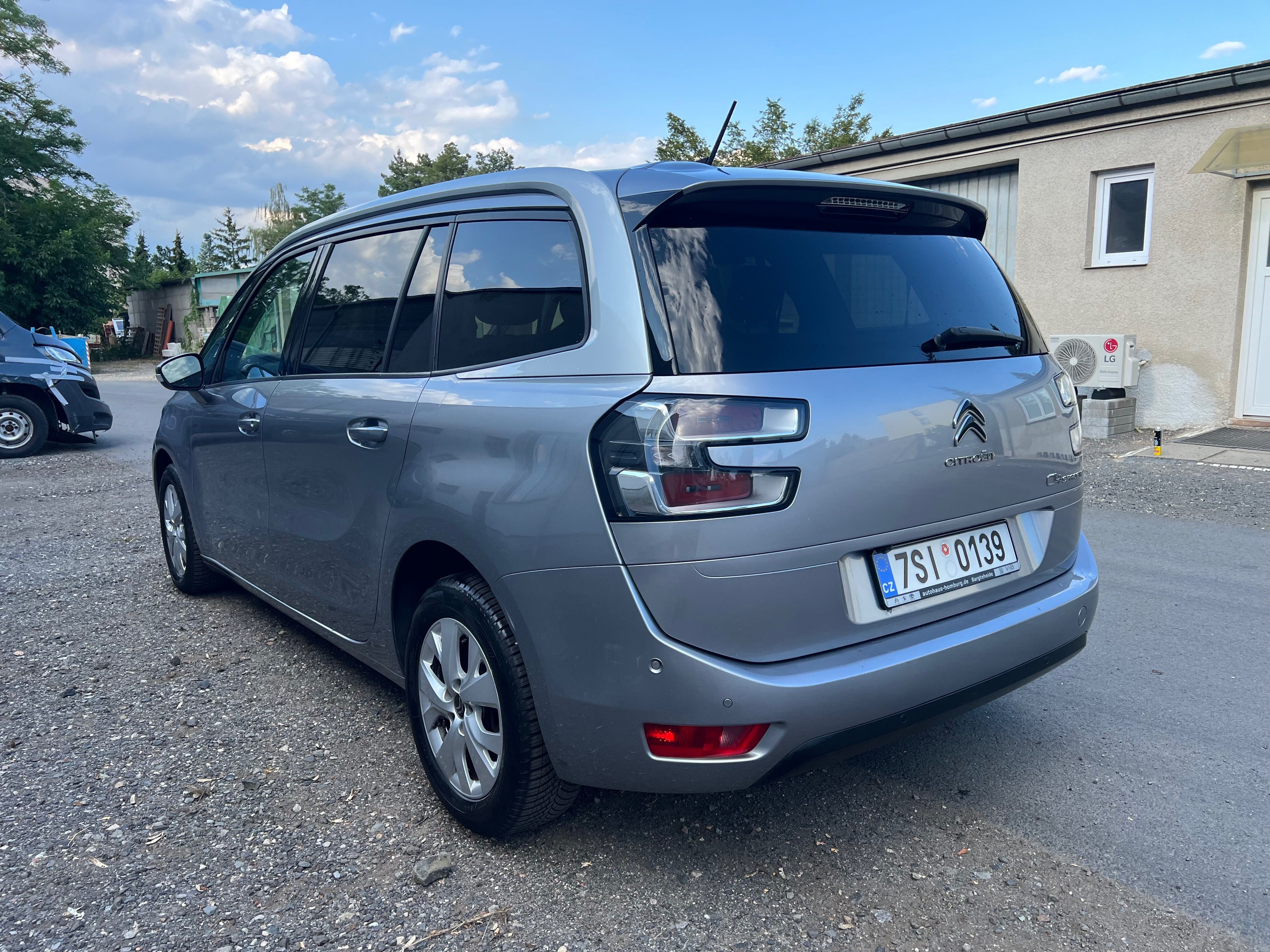 Citroën Grand C4 SpaceTourer, Grand c4 spacetourer 7 míst v - fotka 6