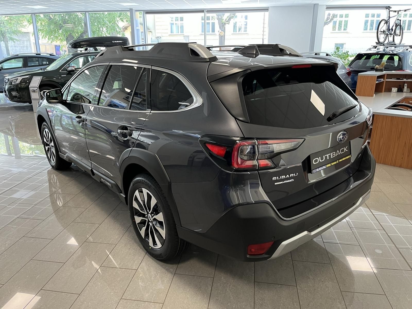 Subaru Outback, 2.5i-T Touring Lineartronic - fotka 3