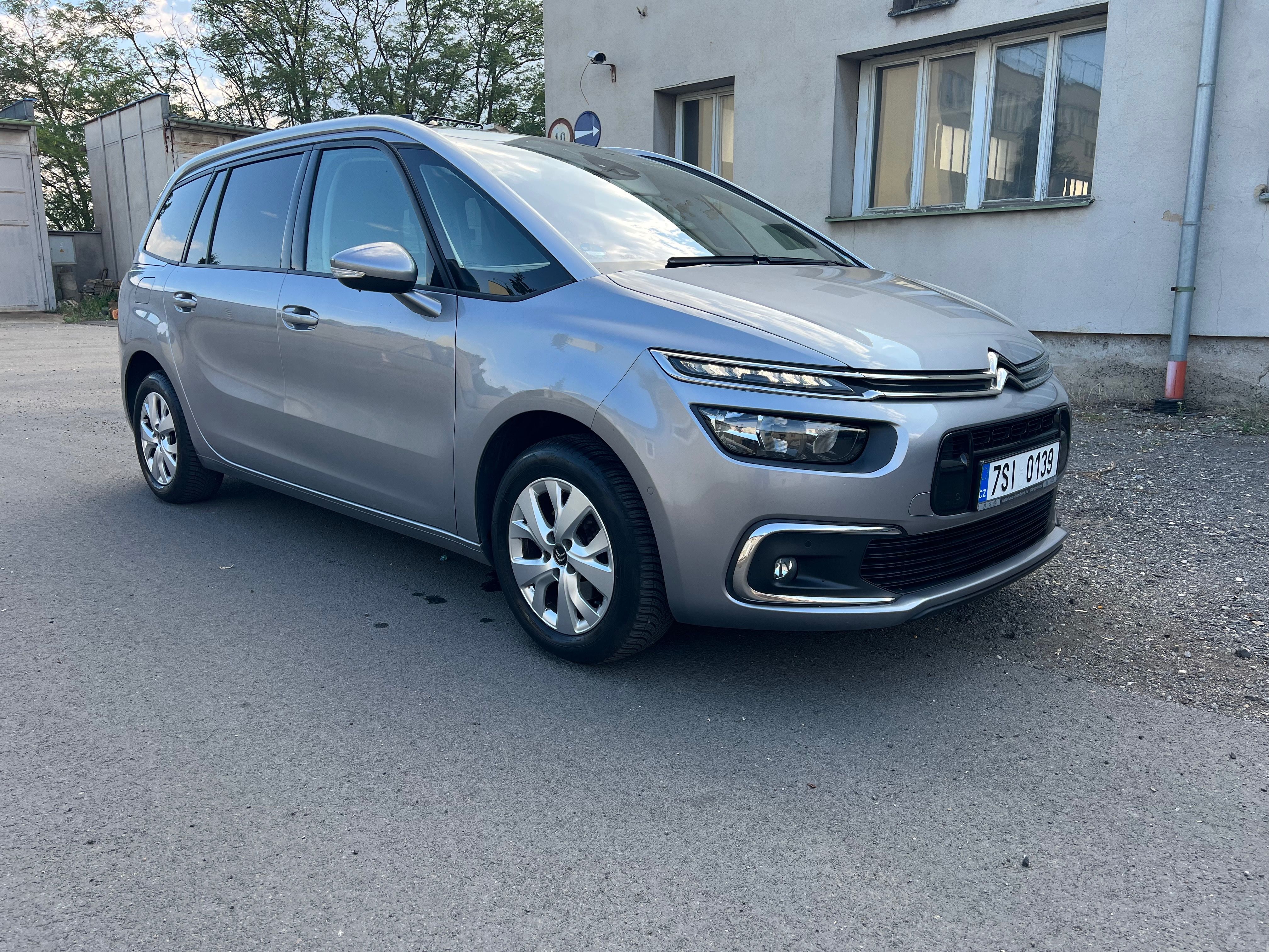 Citroën Grand C4 SpaceTourer, Grand c4 spacetourer 7 míst v - fotka 2