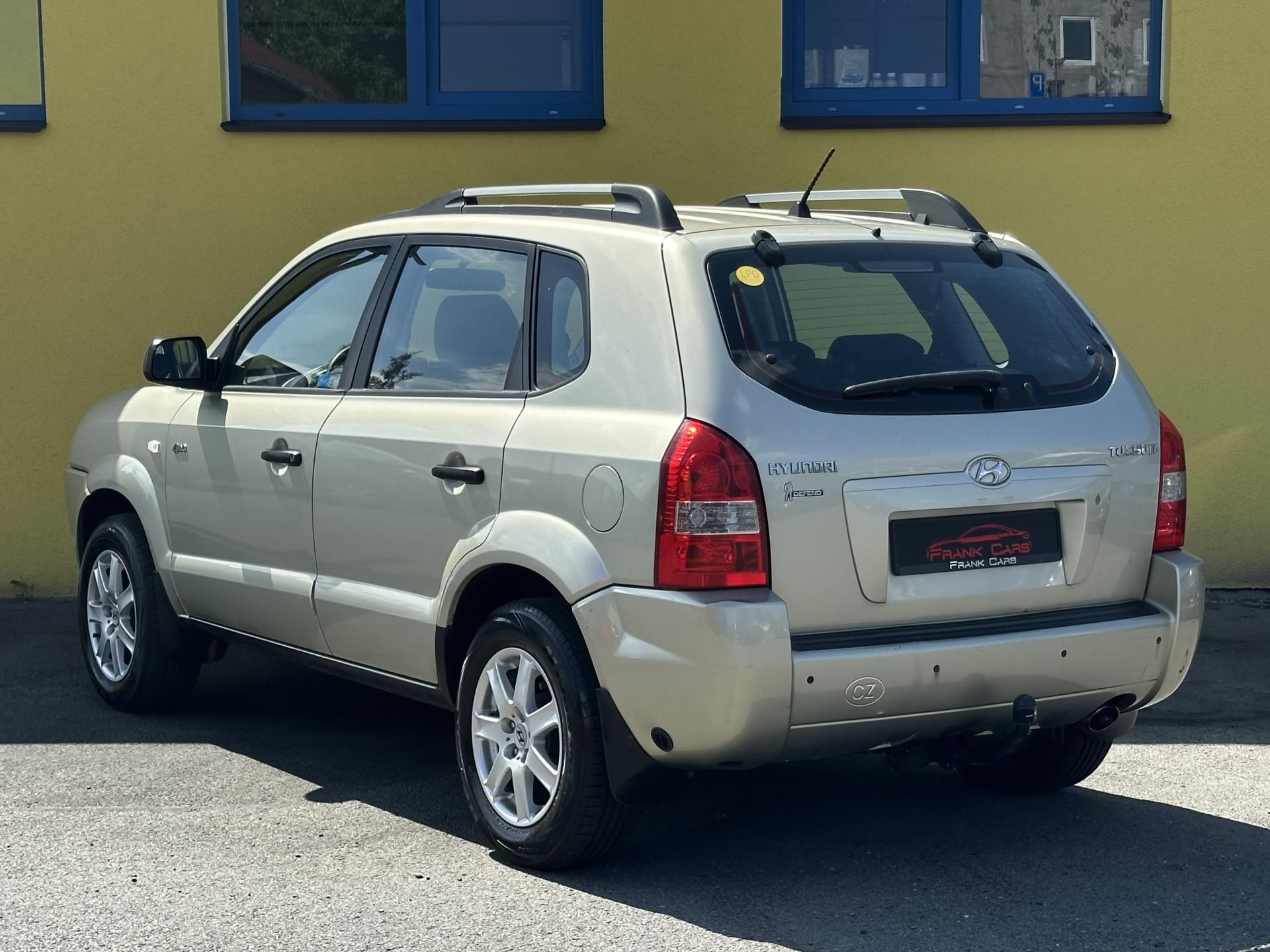 Hyundai Tucson, 2.0/104kW + LPG *4x4 * ČR - fotka 3