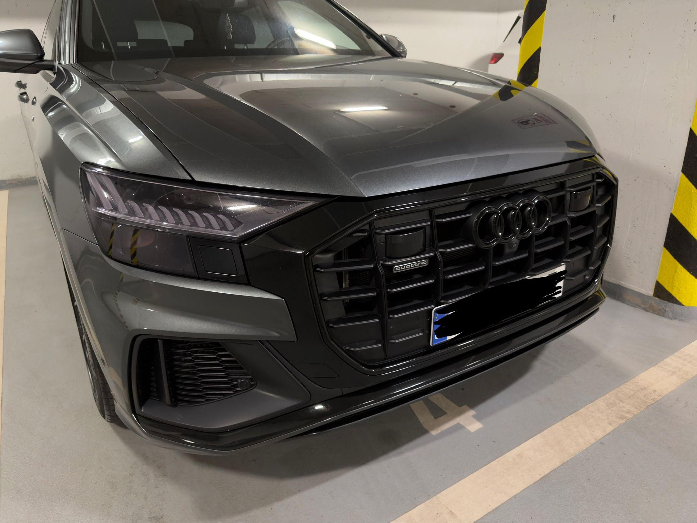 Audi Q8, 55 TFSI - fotka 4