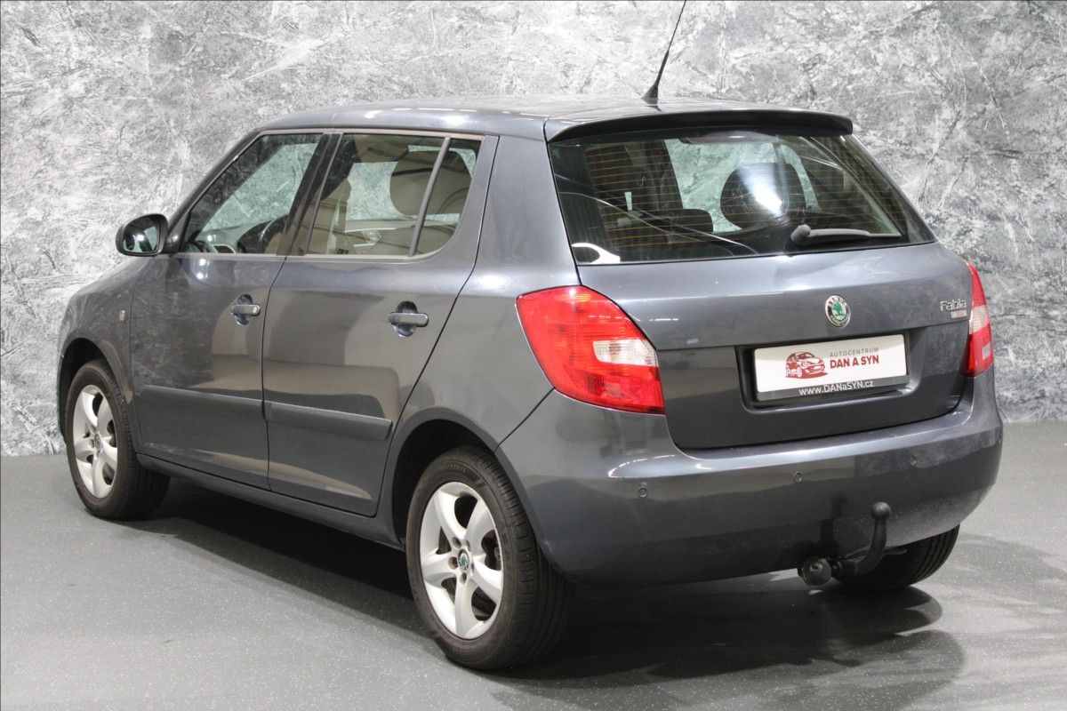 Škoda Fabia, 1,9 - fotka 3