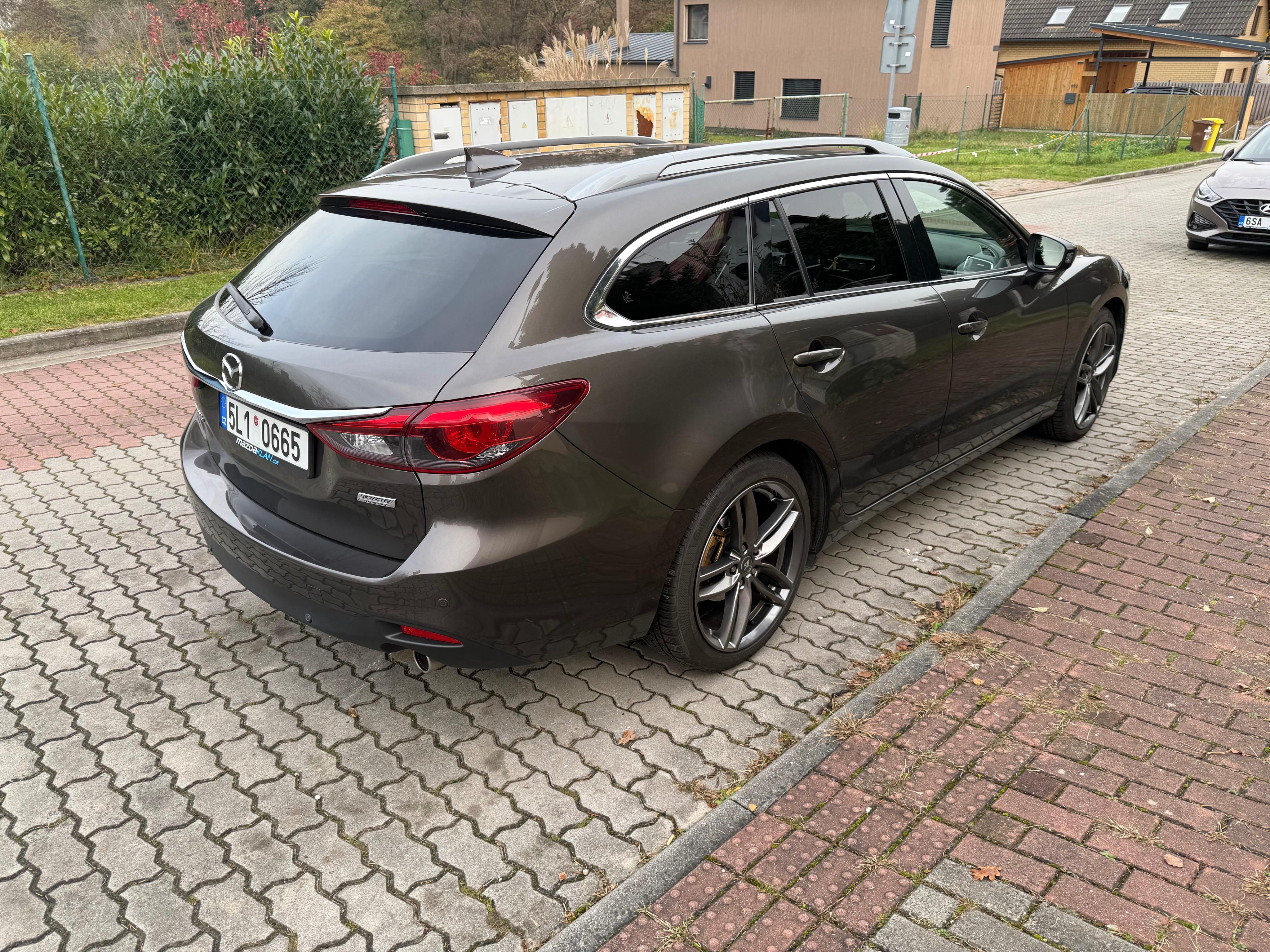 Mazda 6, 2,2 D - fotka 5