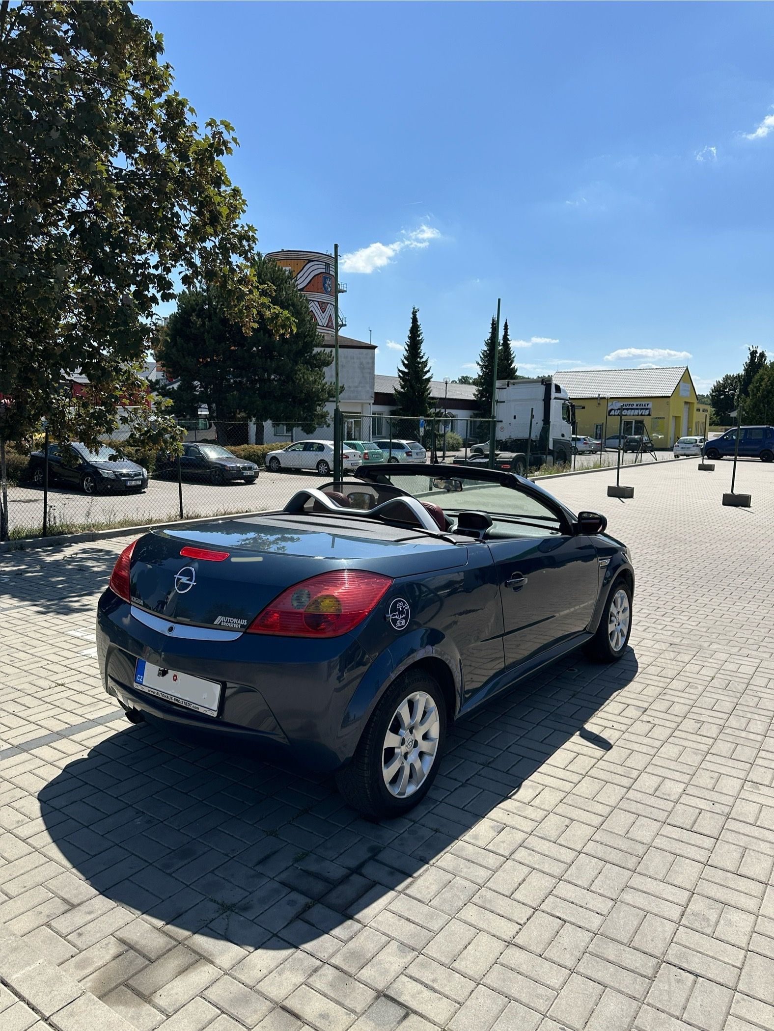 Opel Tigra, 1.4 - fotka 3