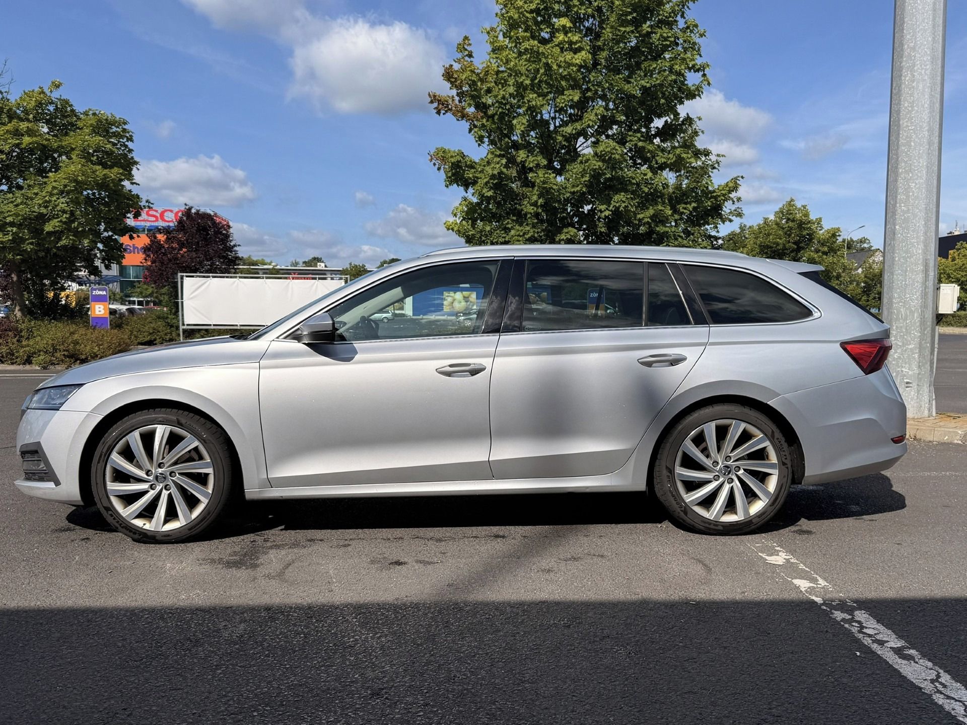 Škoda Octavia, Škoda Octavia II Style combi - fotka 6