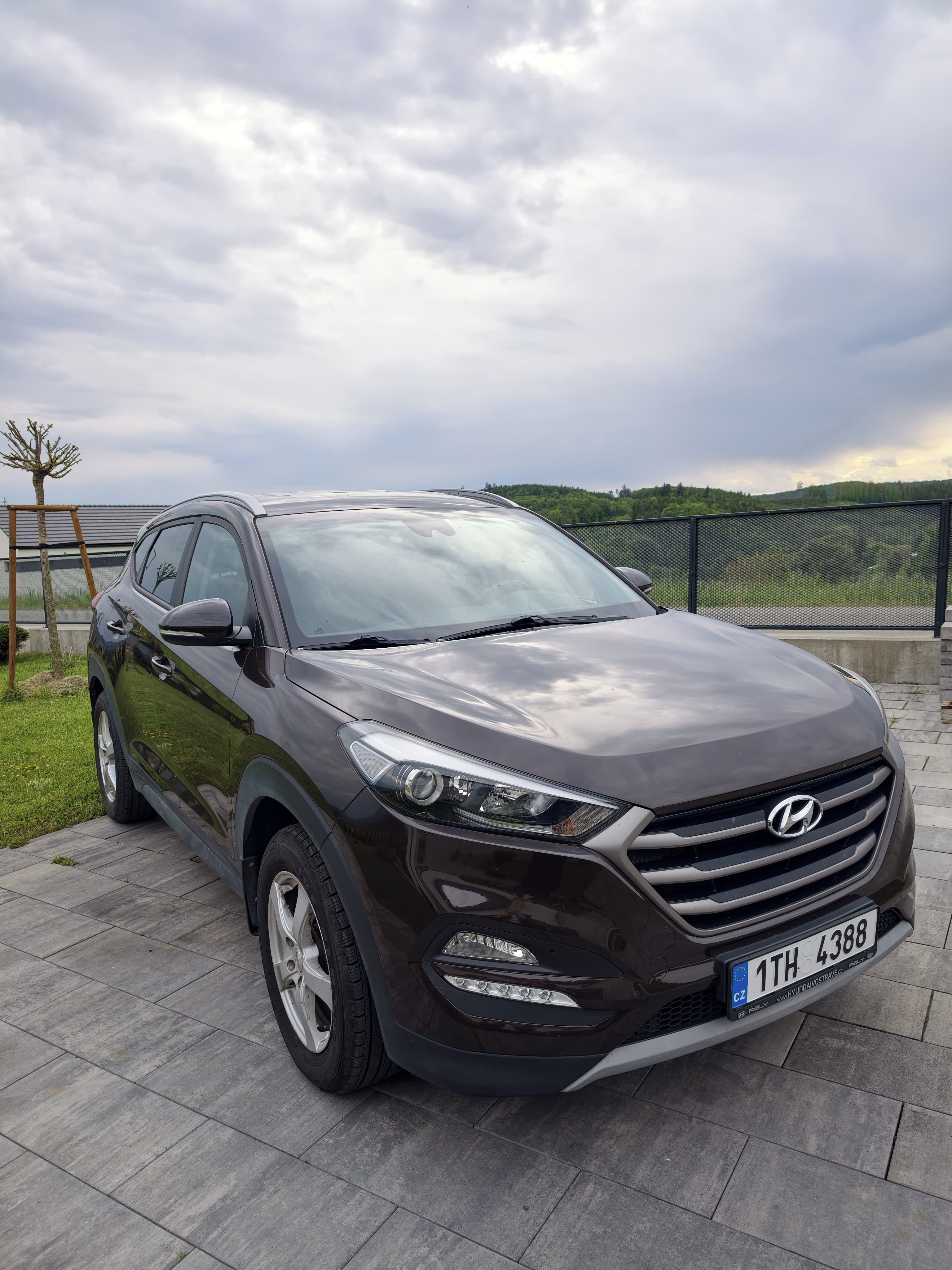 Hyundai Tucson, 1,6 T-GDI 6st manuál 177k - fotka 4
