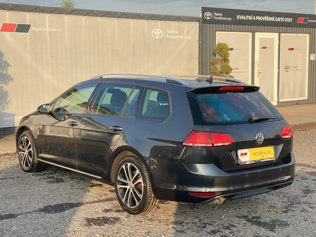 Volkswagen Golf, 2.0TDi, DSG, Allstar, 2x kola - fotka 5