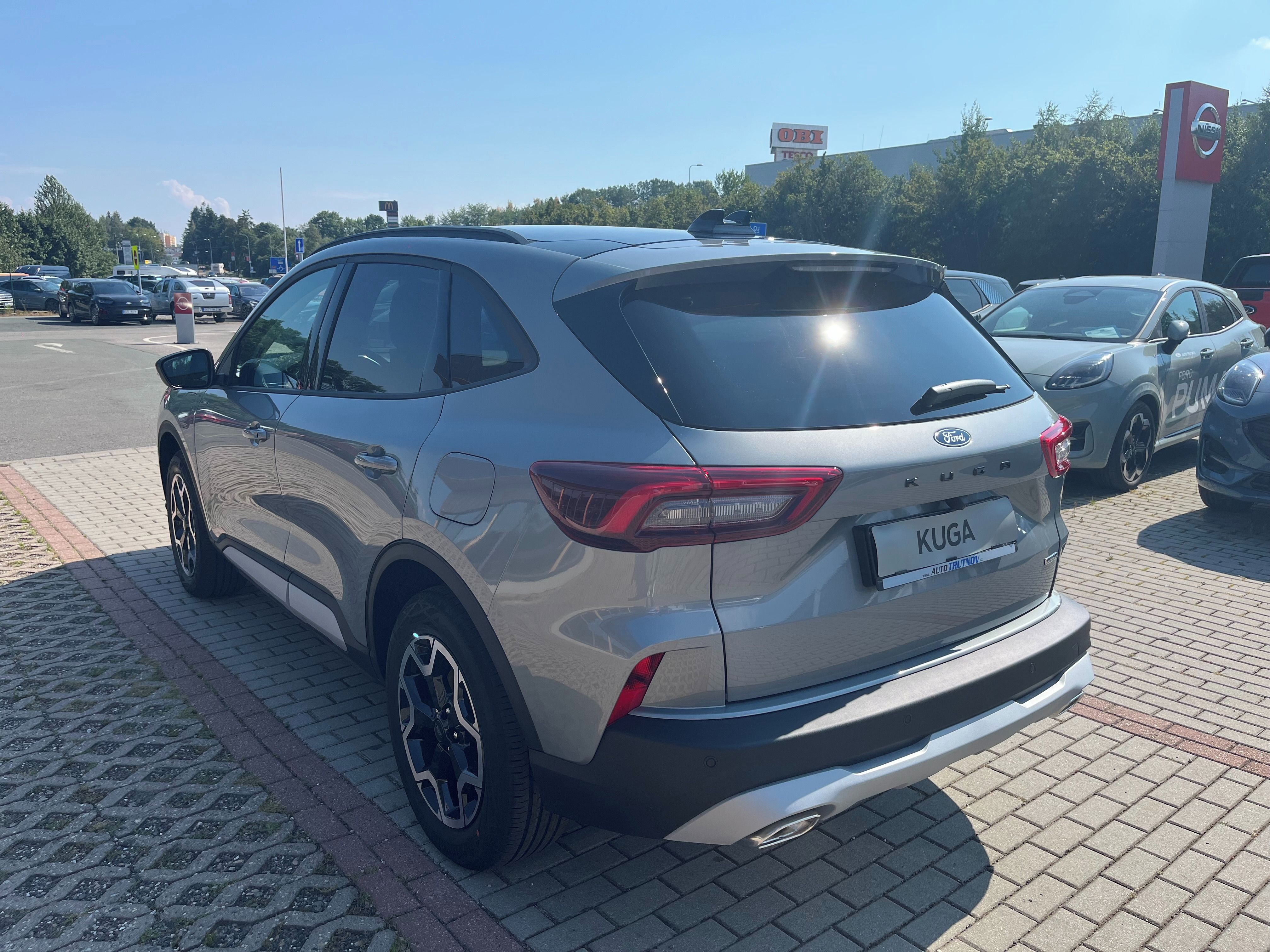 Ford Kuga, 2.5 Duratec PHEV178kW Active X - fotka 3
