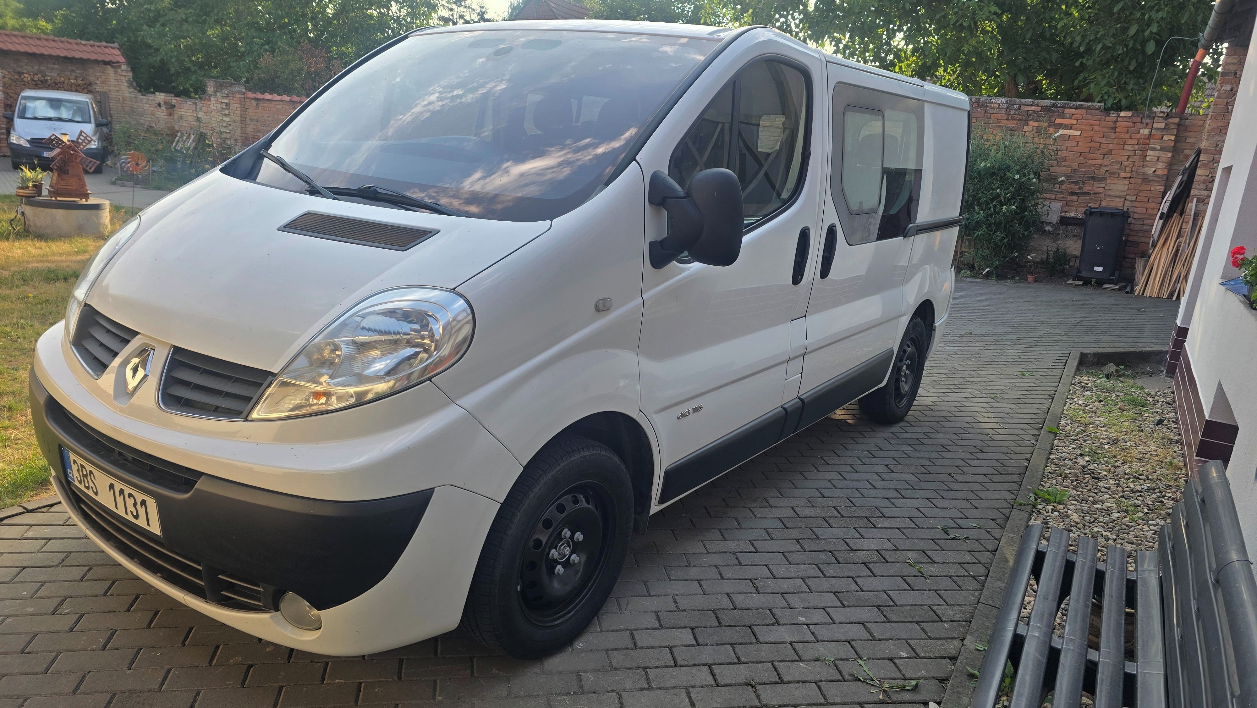 Renault Trafic, 2.0 Dci, 2 x šoupačky, ČR, DPH - fotka 4
