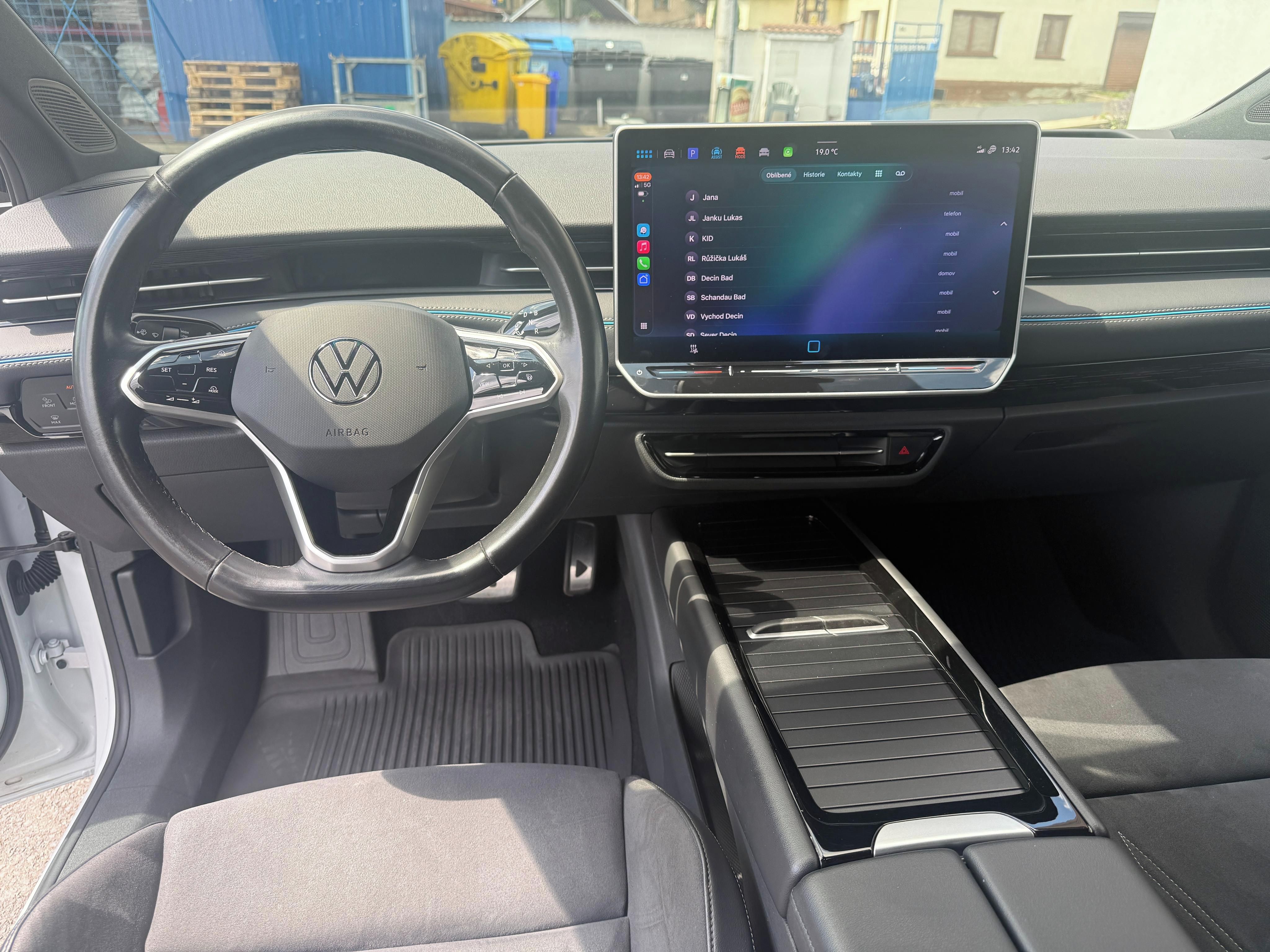 Volkswagen ID.7, Pro Masáž 360k HuD zimní gumy - fotka 2