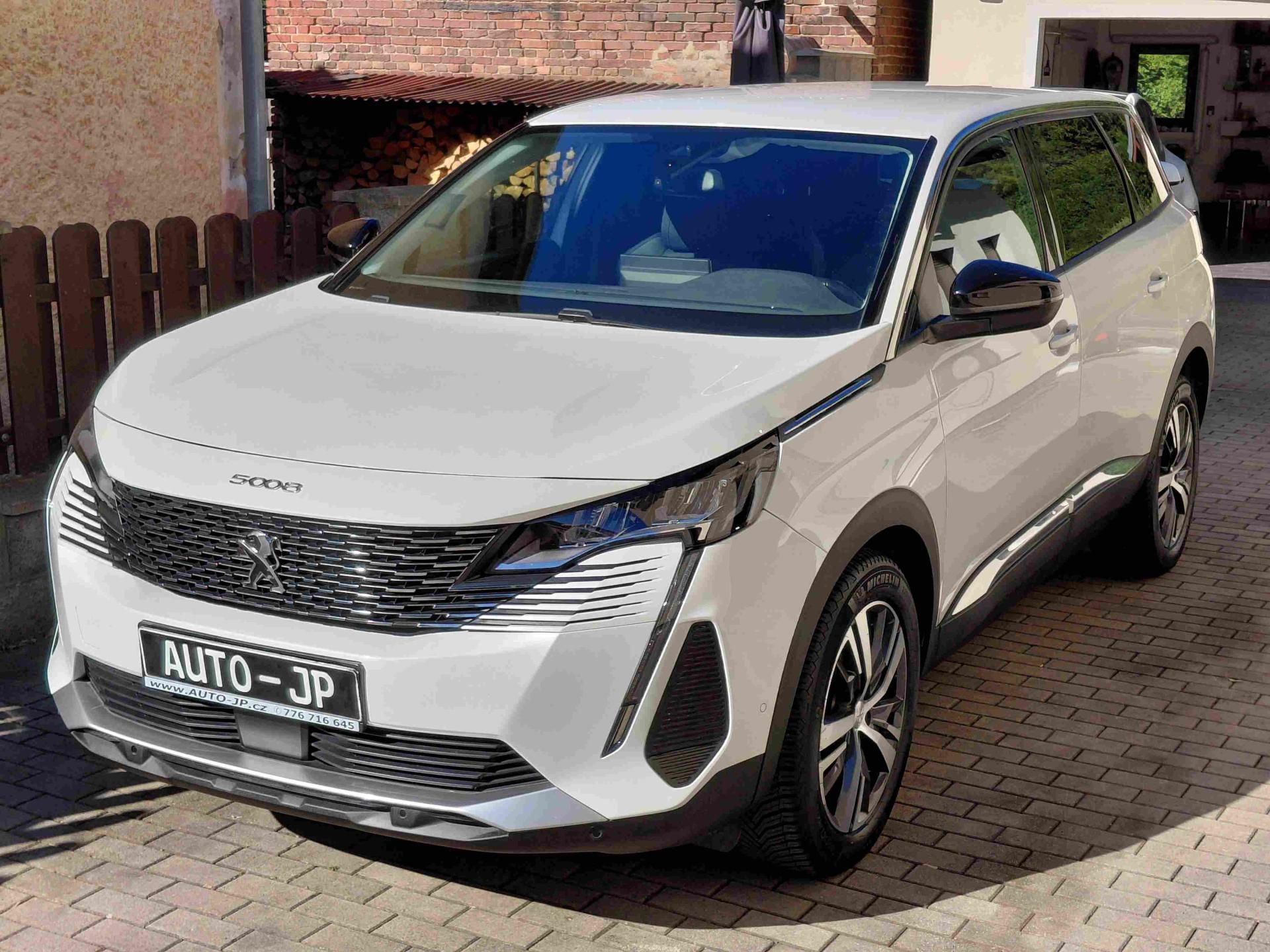 Peugeot 5008, 1,2PT EAT8 ALLURE - fotka 6