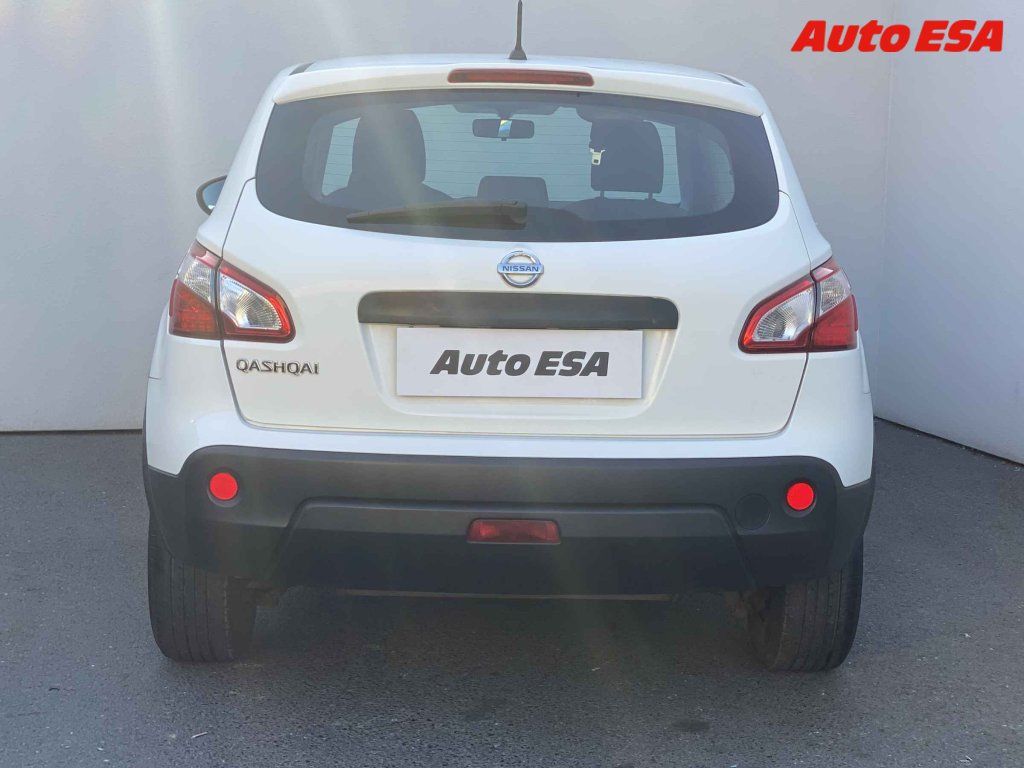 Nissan Qashqai, 1.6,+kola - fotka 5