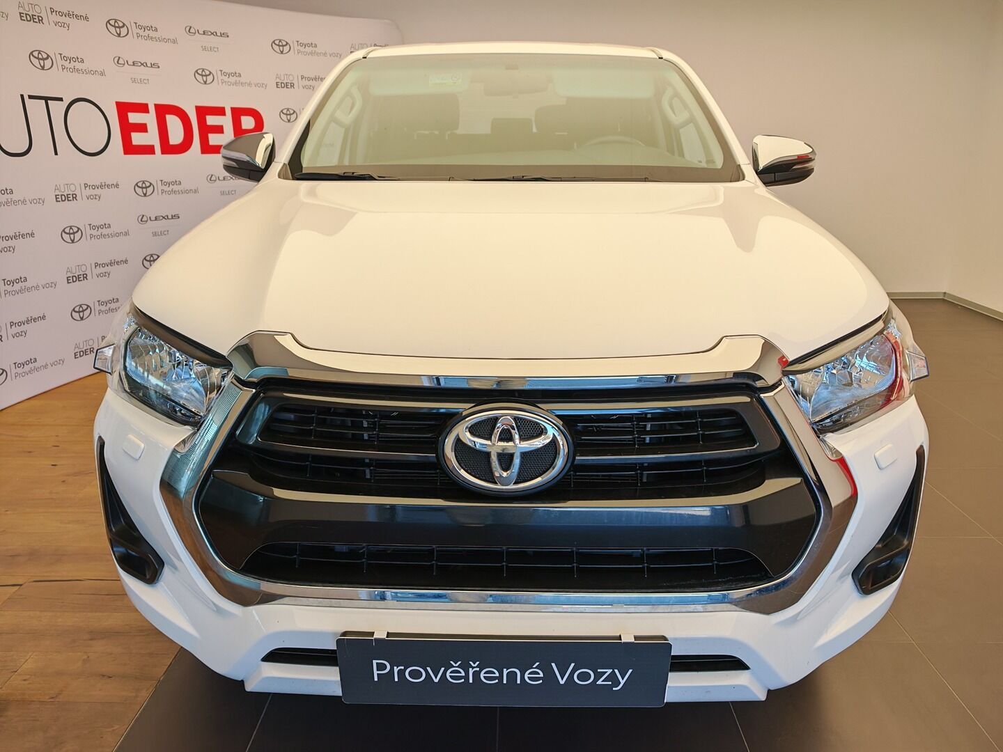 Toyota Hilux, 2.8L Diesel - 4x4 - 6 AT - fotka 2