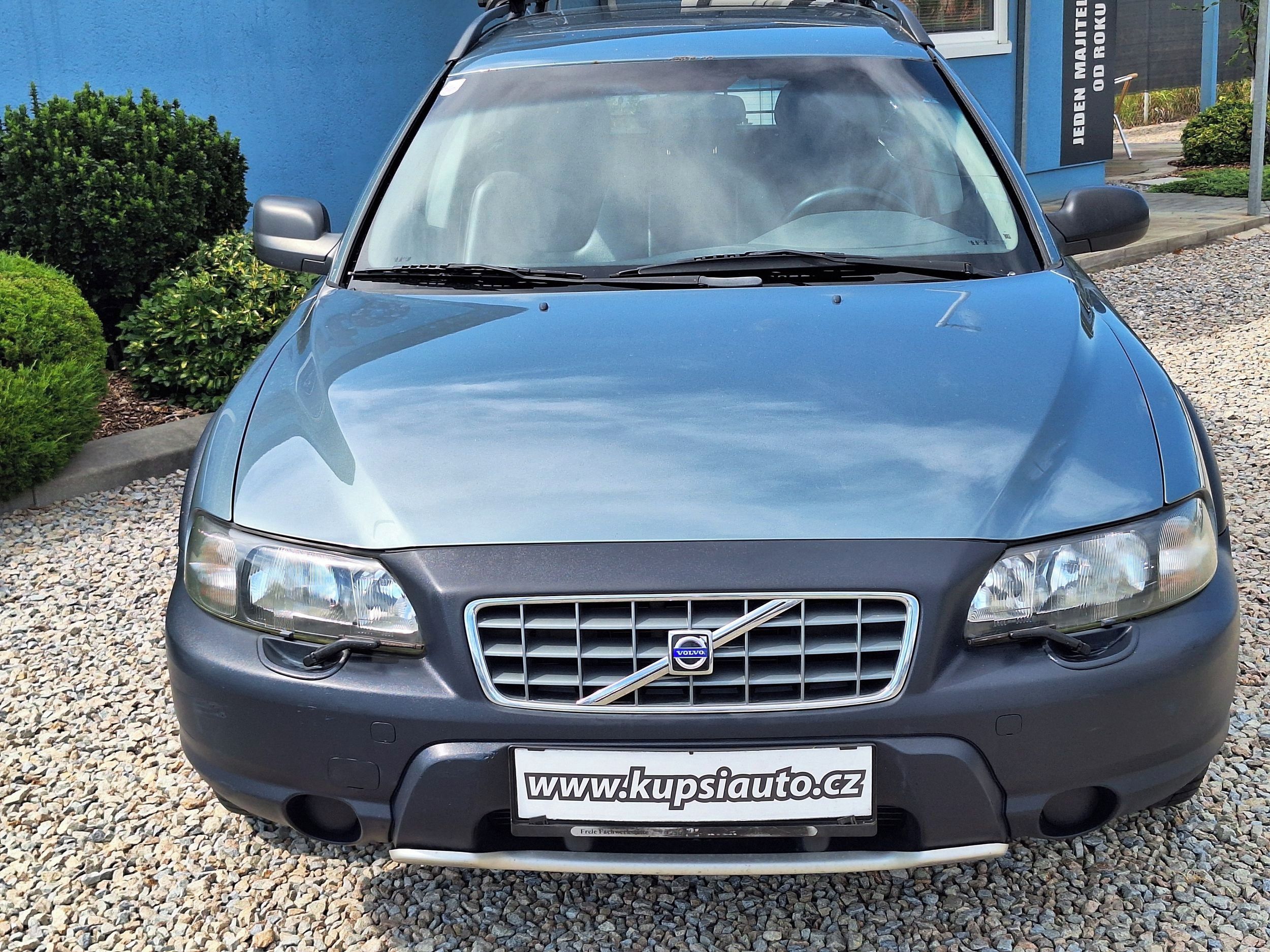 Volvo XC70, D5 AWD 269tis km !! - fotka 5