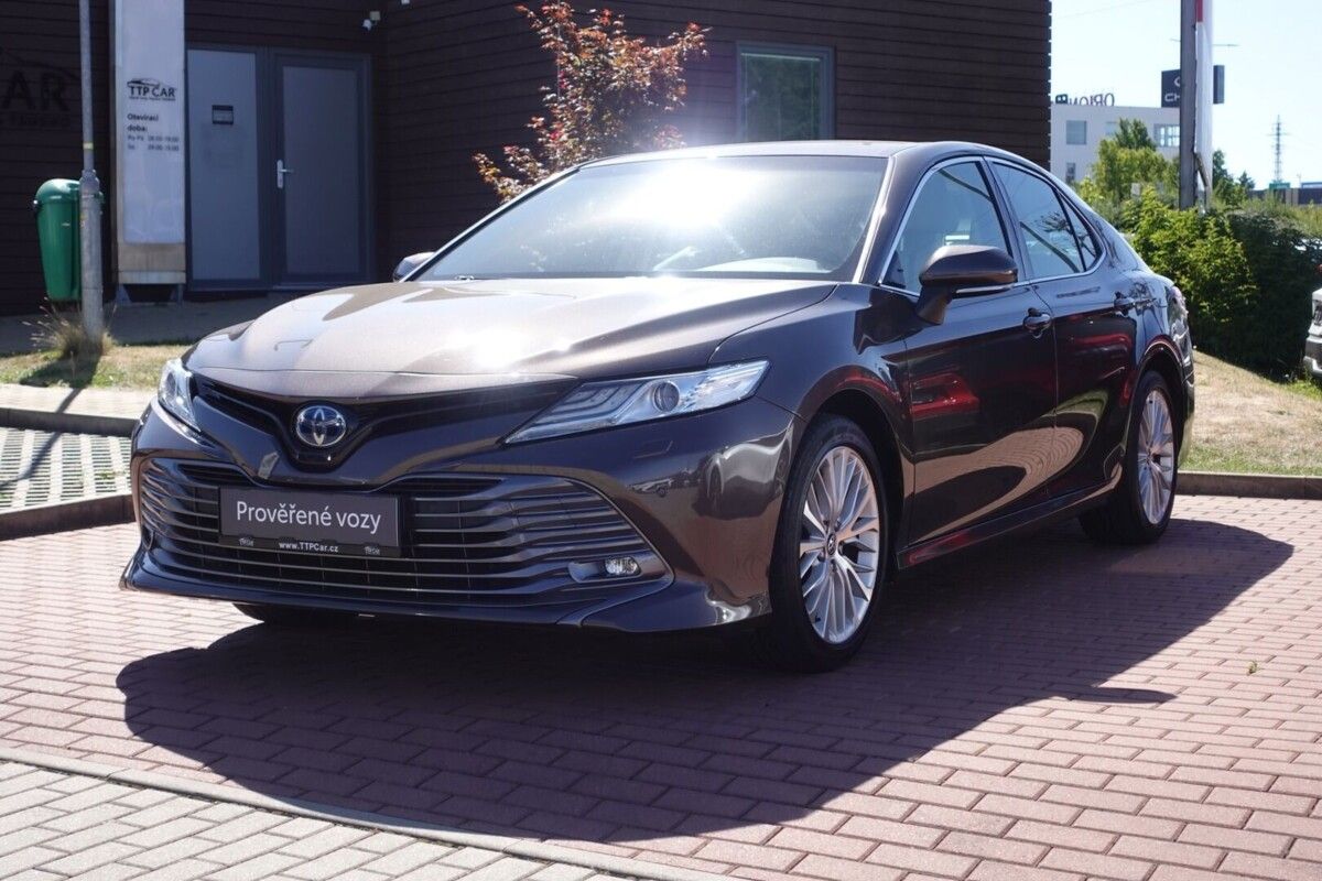 Toyota Camry, 2,5 HSD Executive