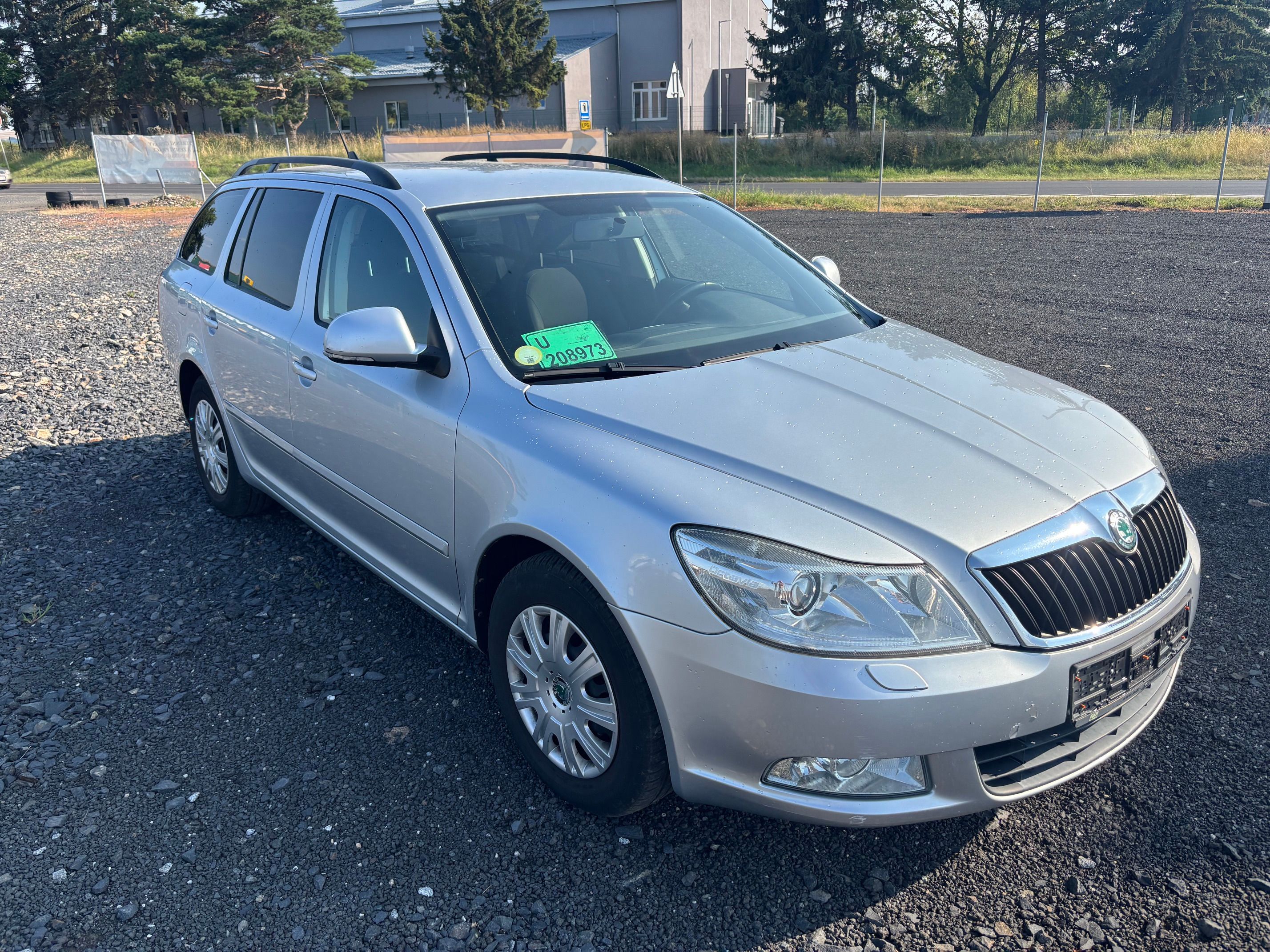 Škoda Octavia, Škoda Octavia Combi 1,6 TDI - fotka 5