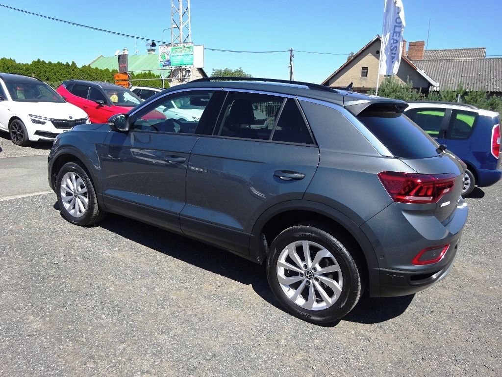 Volkswagen T-Roc, 2024-VIRTUAL,FULL LED,NAVI-1.M - fotka 4