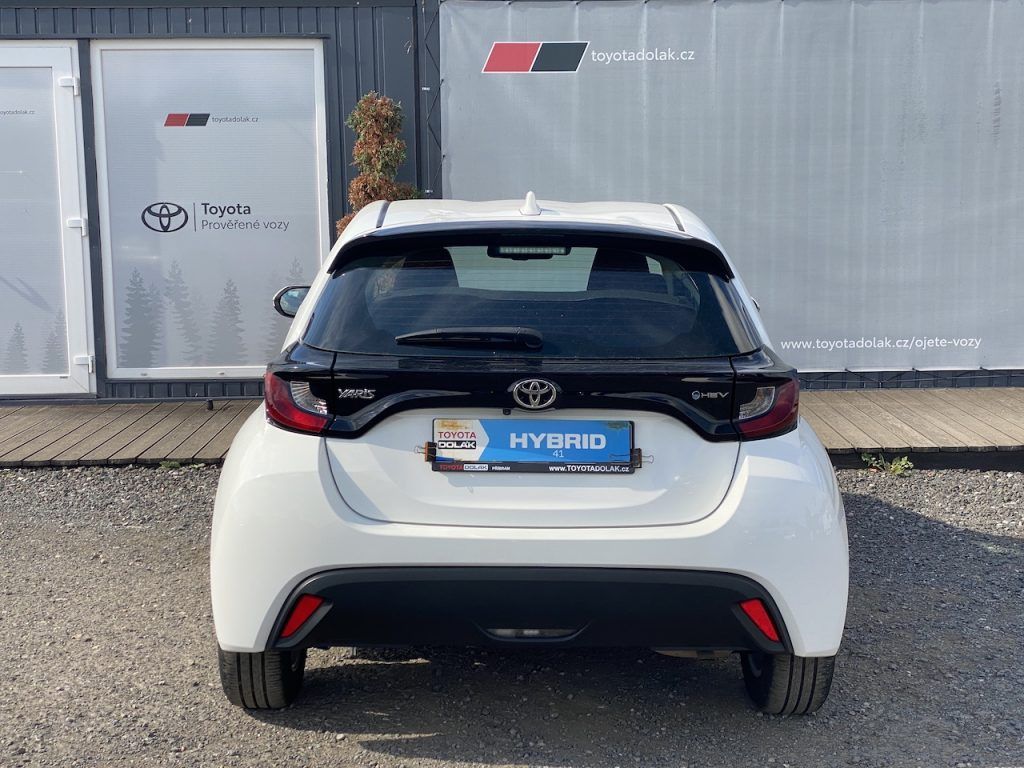 Toyota Yaris, 1.5HEV, ČR-1m, Comfort, DPH - fotka 6