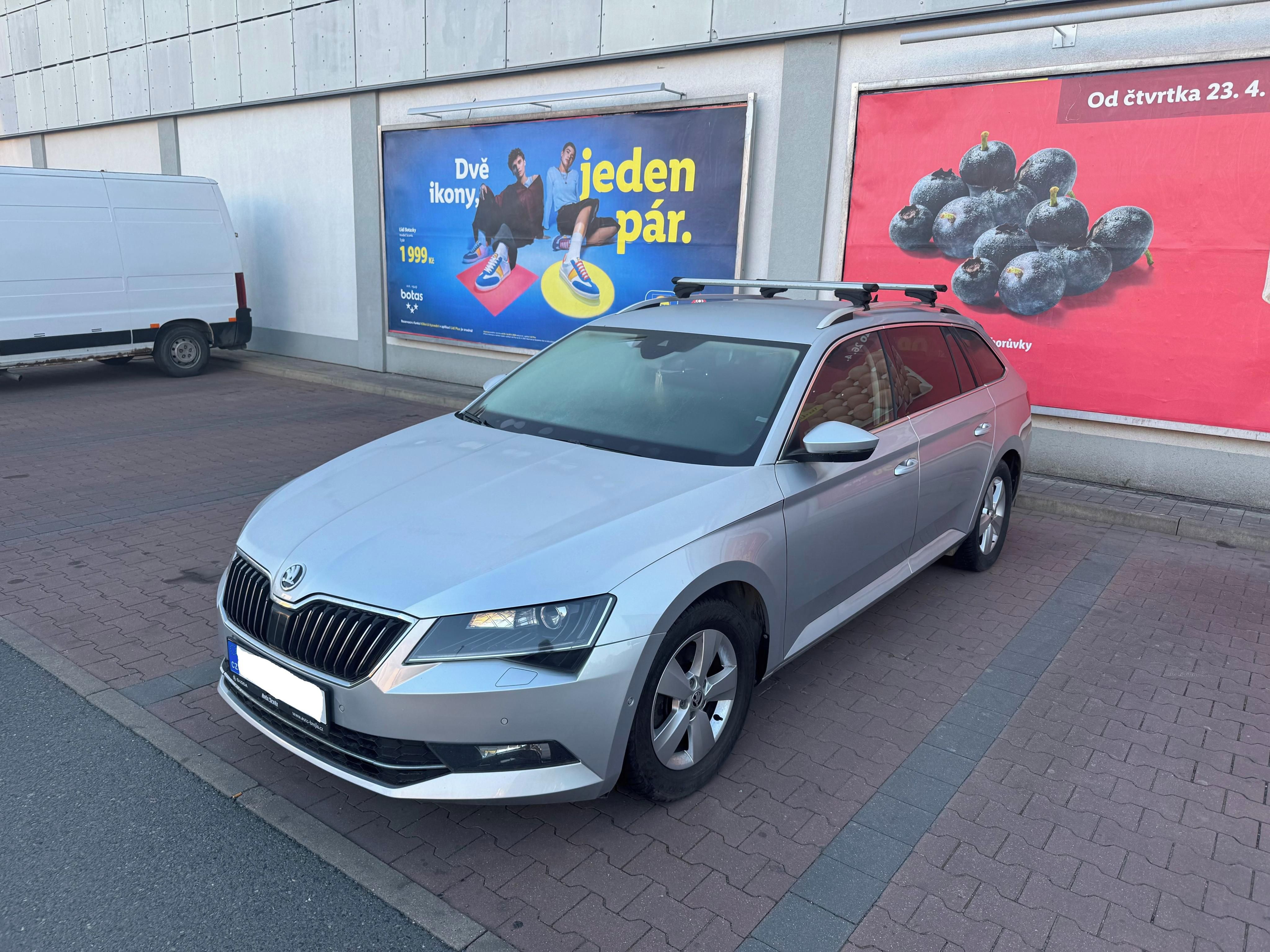 Škoda Superb, Škoda Superb Kombi 2.0 TDI