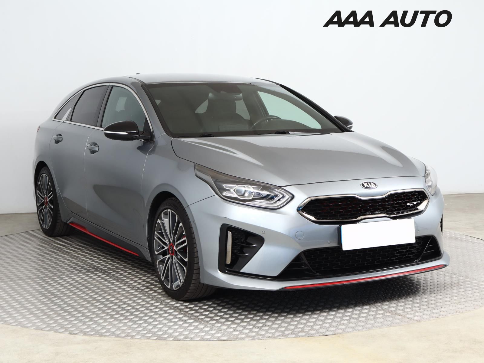 Kia ProCeed, GT 1.6 T-GDI, Automat, Kůže