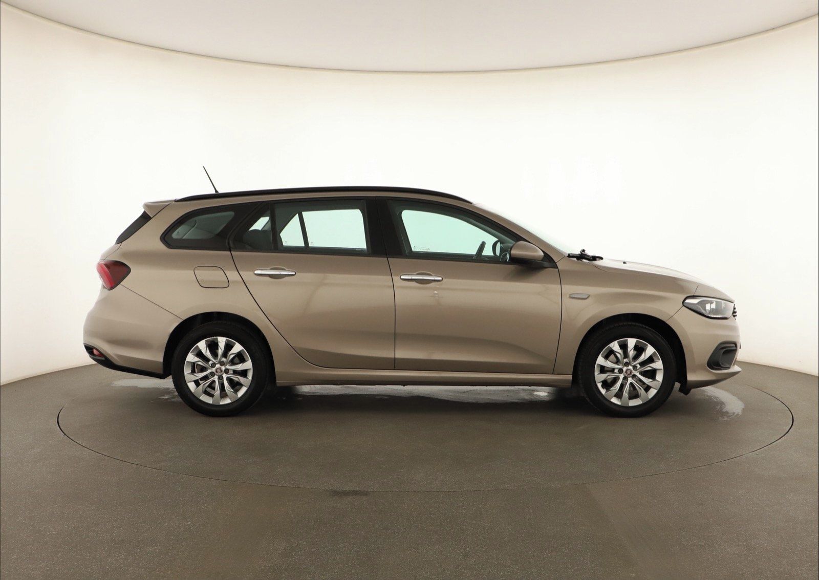 Fiat Tipo, 1.6 16V, Automat, ČR,1.maj - fotka 6