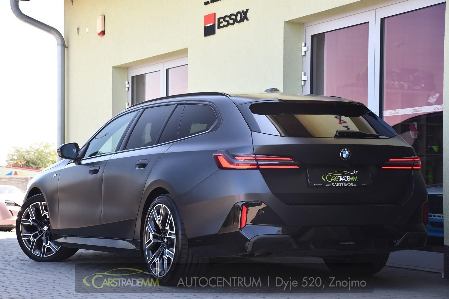 BMW Řada 5, 520d xDrive MSPORT 3LZÁRUKA ČR - fotka 3