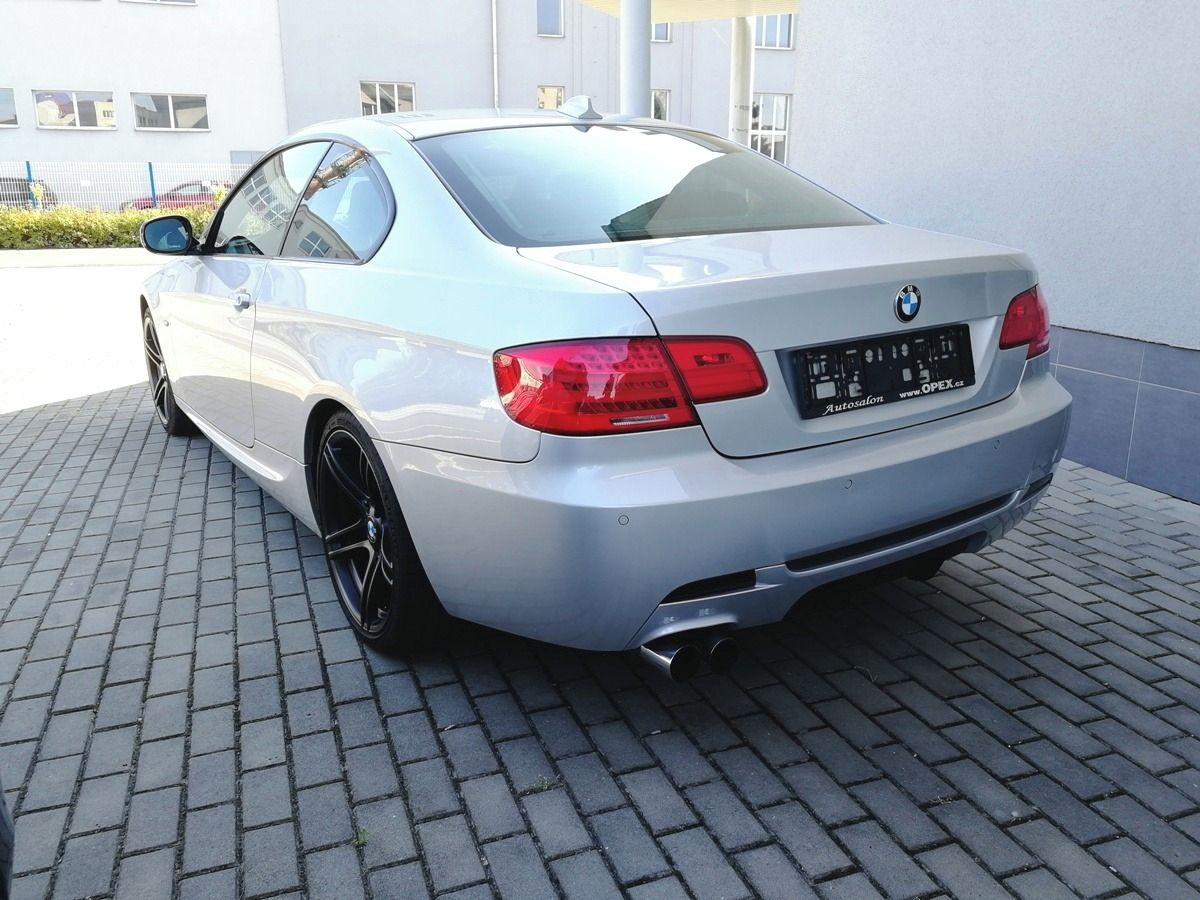 BMW Řada 3, 325i M Paket Xenon*Navi*kůže* - fotka 6