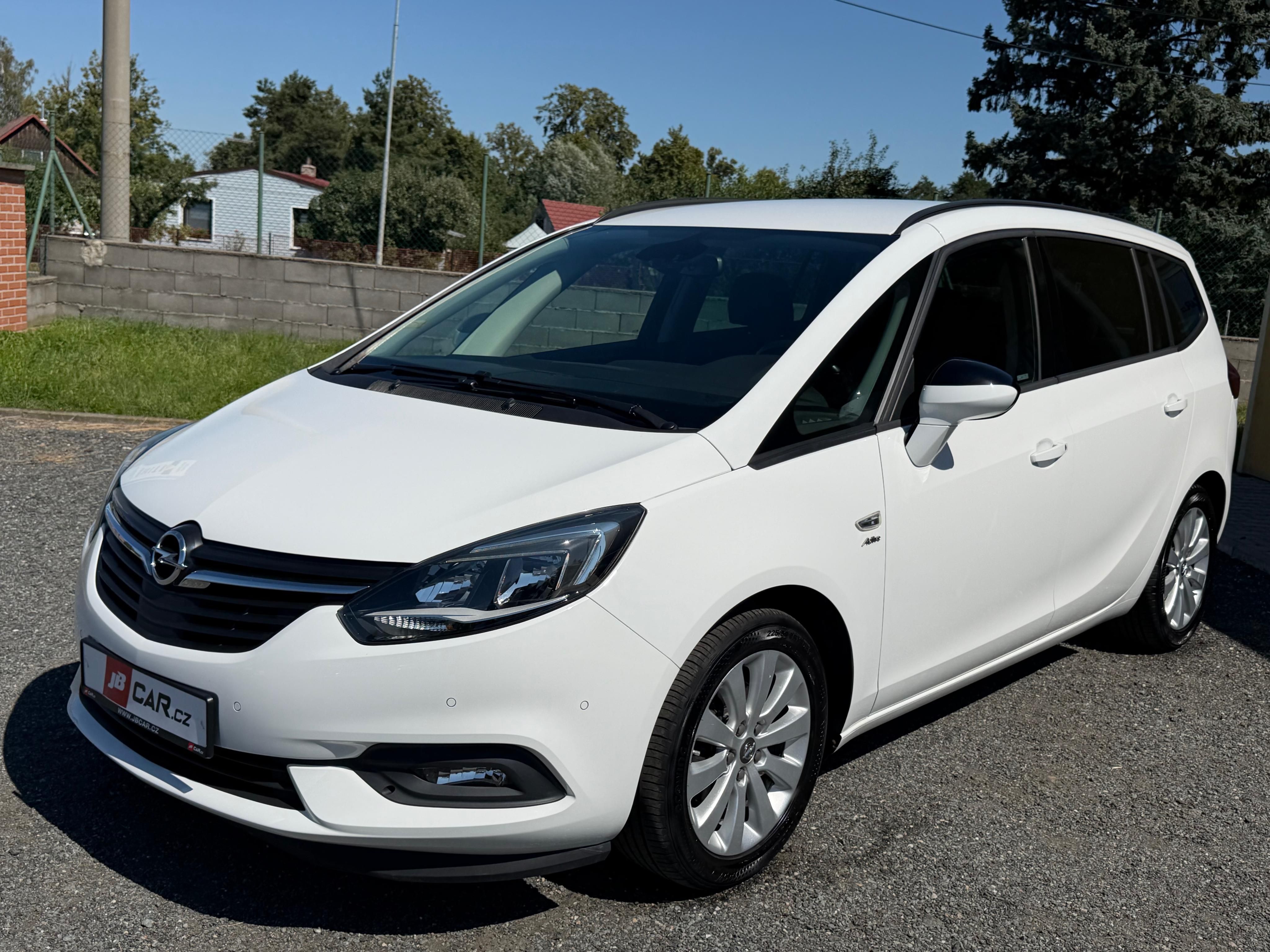 Opel Zafira, TOURER 1.6 CDTI 99KW 1.MAJITEL - fotka 5