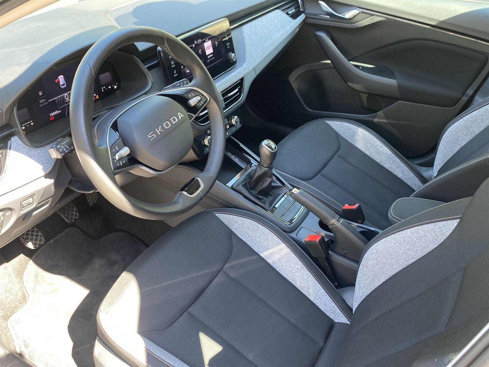 Škoda Scala, 1.0 TSI Selection - fotka 6
