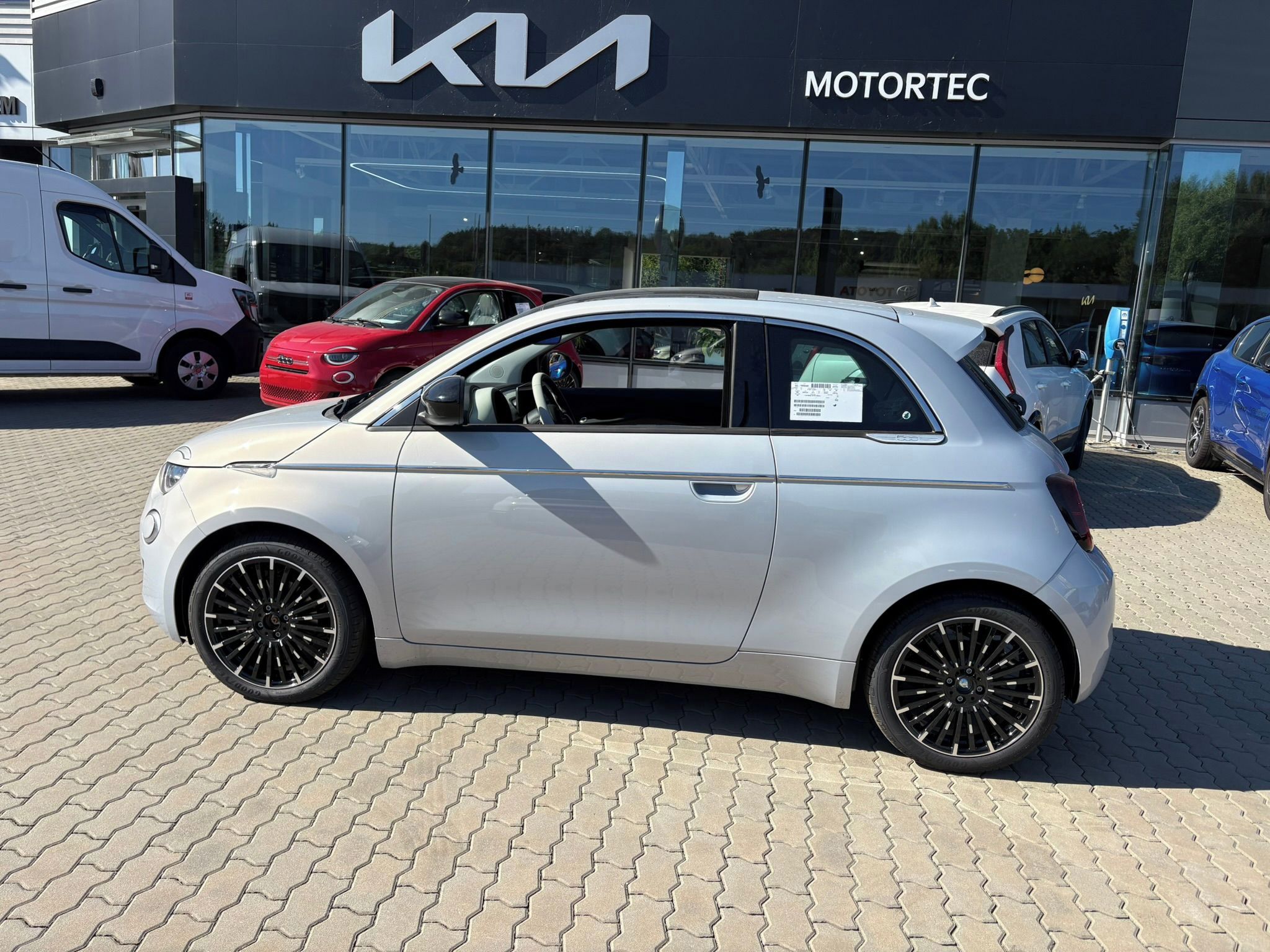Fiat 500, Hybrid La Prima HB 1.0 BSG 65k - fotka 4