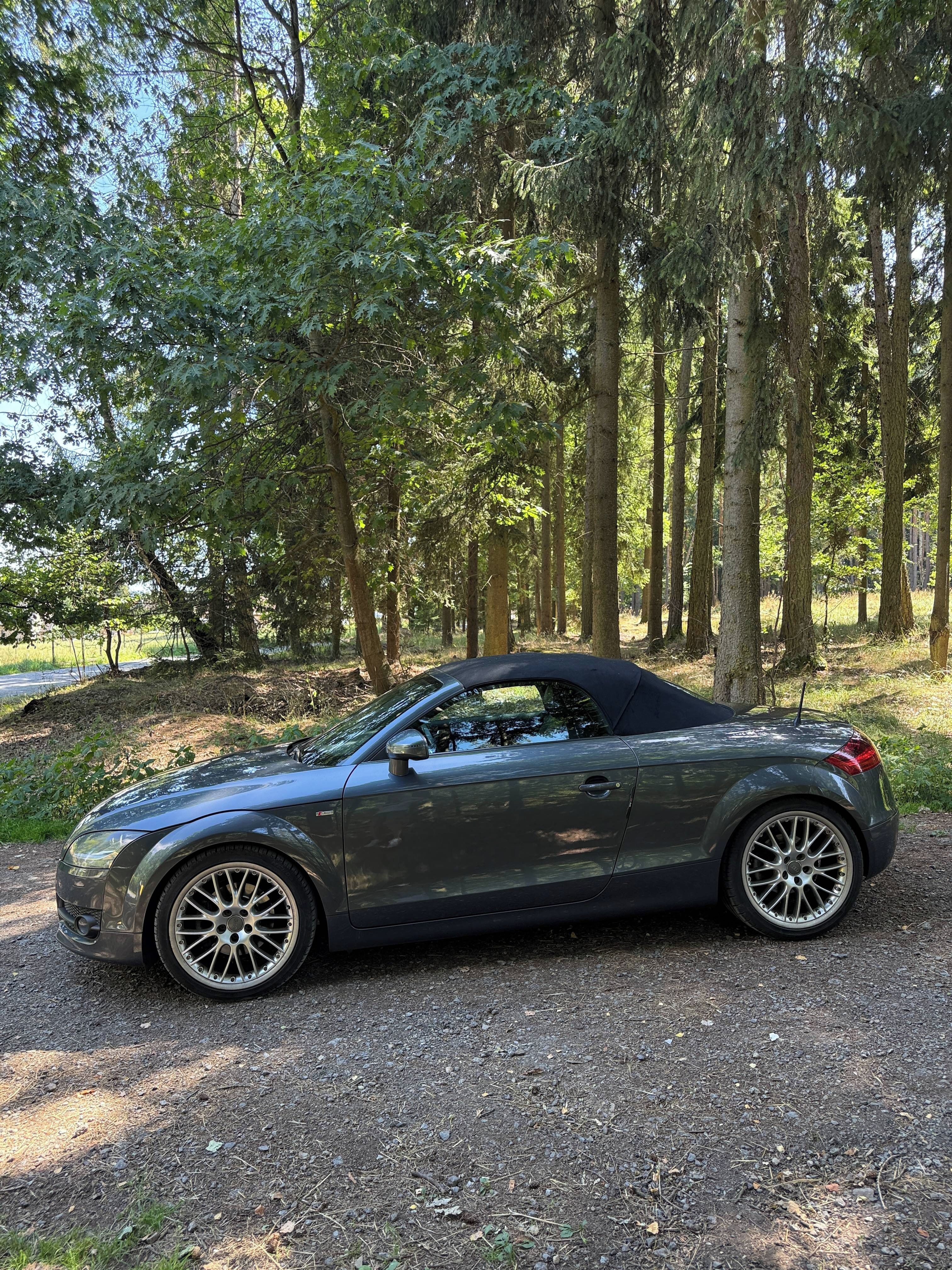 Audi TT, Audi TT 2.0 TFSI S line 147 kW - fotka 4