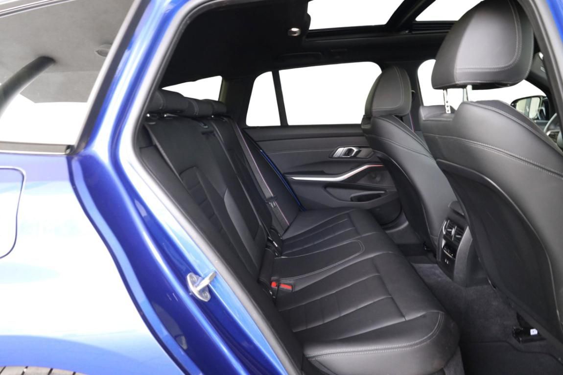 BMW Řada 3, M340d xDrive Touring - fotka 6