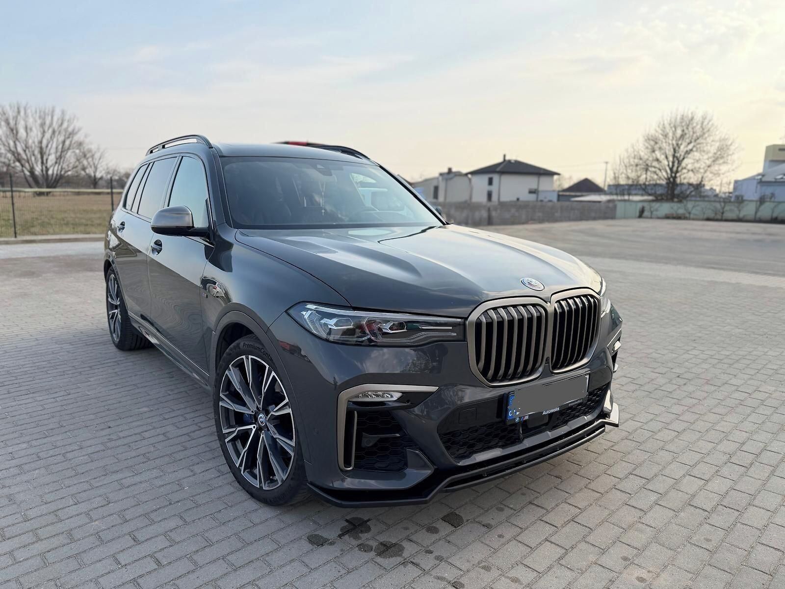 BMW X7 - fotka 4