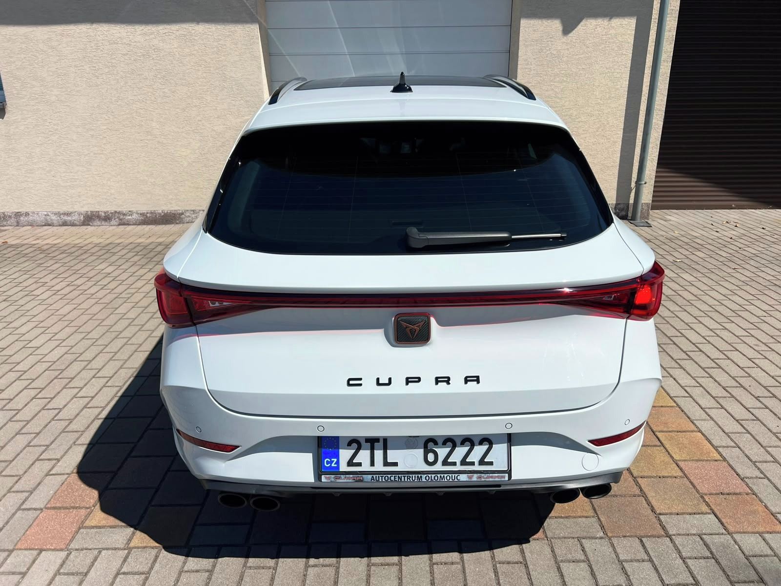 Cupra Leon, 2.0 TSI 310k DSG 4WD, záruka - fotka 4