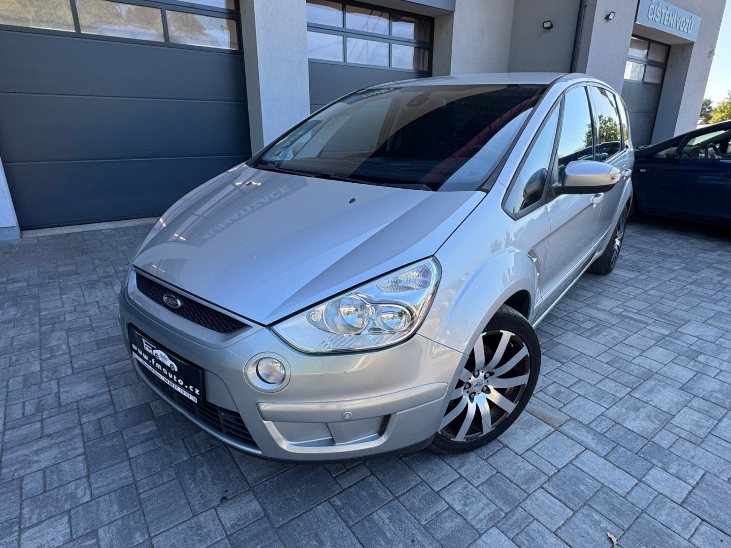 Ford S-MAX, 2.0 TDCi Titanium - fotka 2