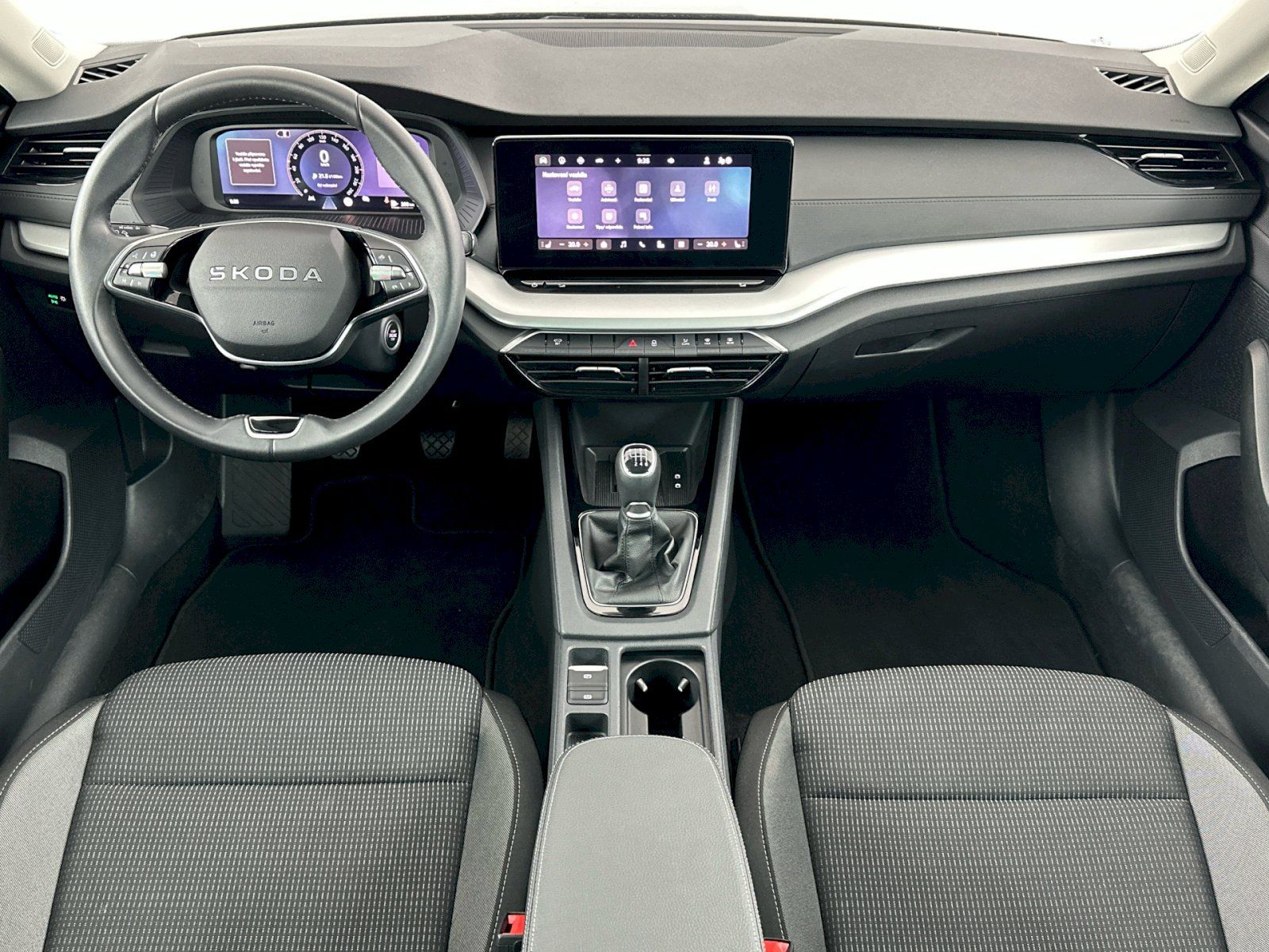 Škoda Octavia, Combi 1.5TSI 85kW Selection - fotka 5