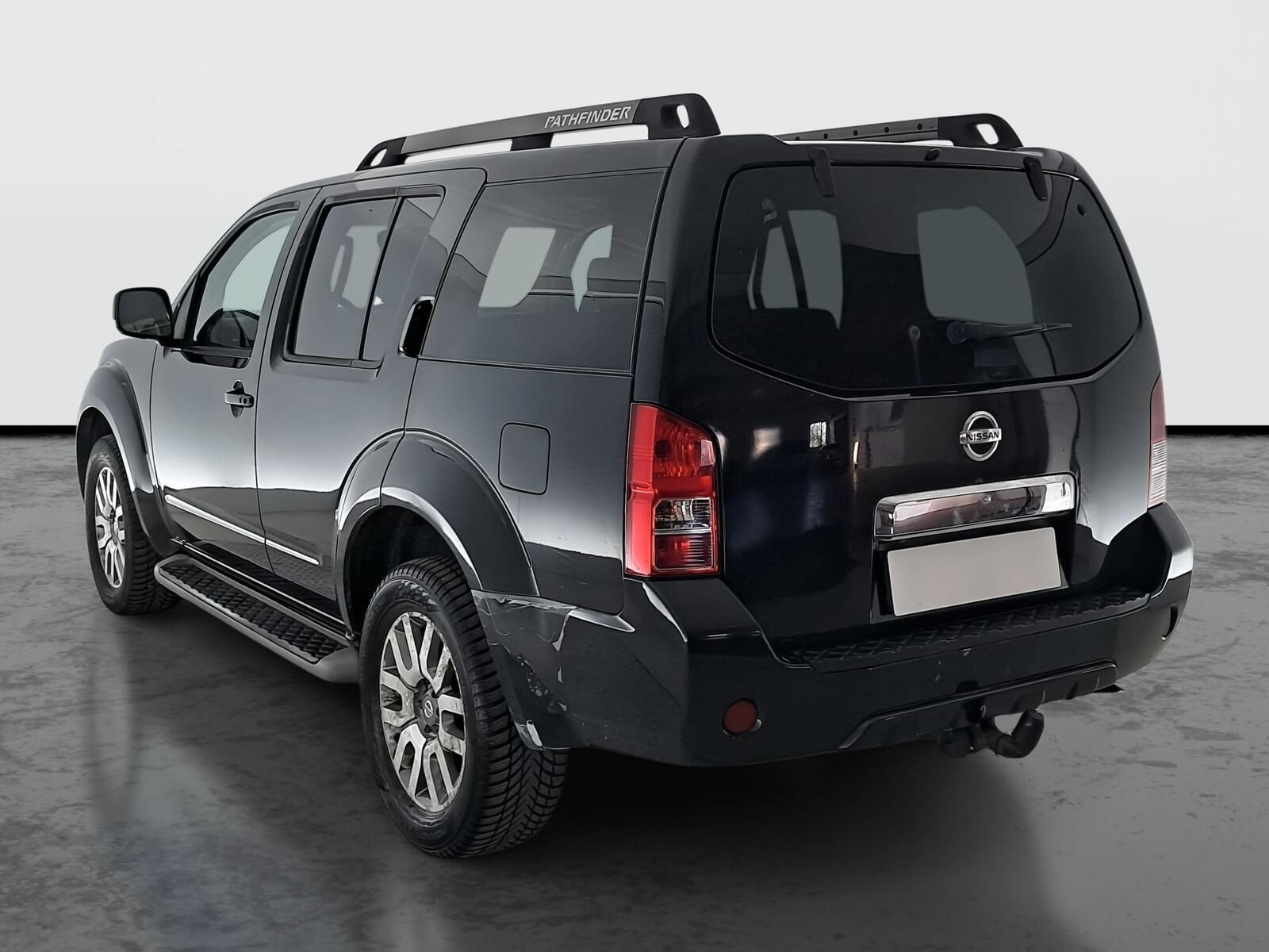 Nissan Pathfinder, 2.5 dCi, 4X4, Automat, 7 míst - fotka 4