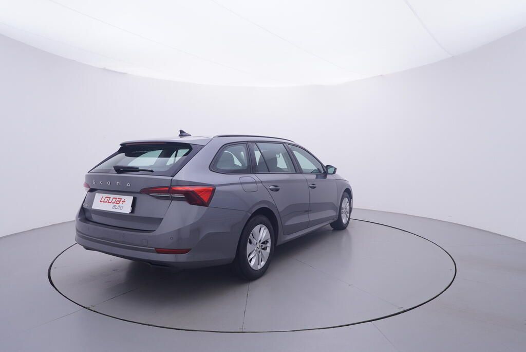Škoda Octavia, Ambition 1.5 TSI 110 kW - fotka 5