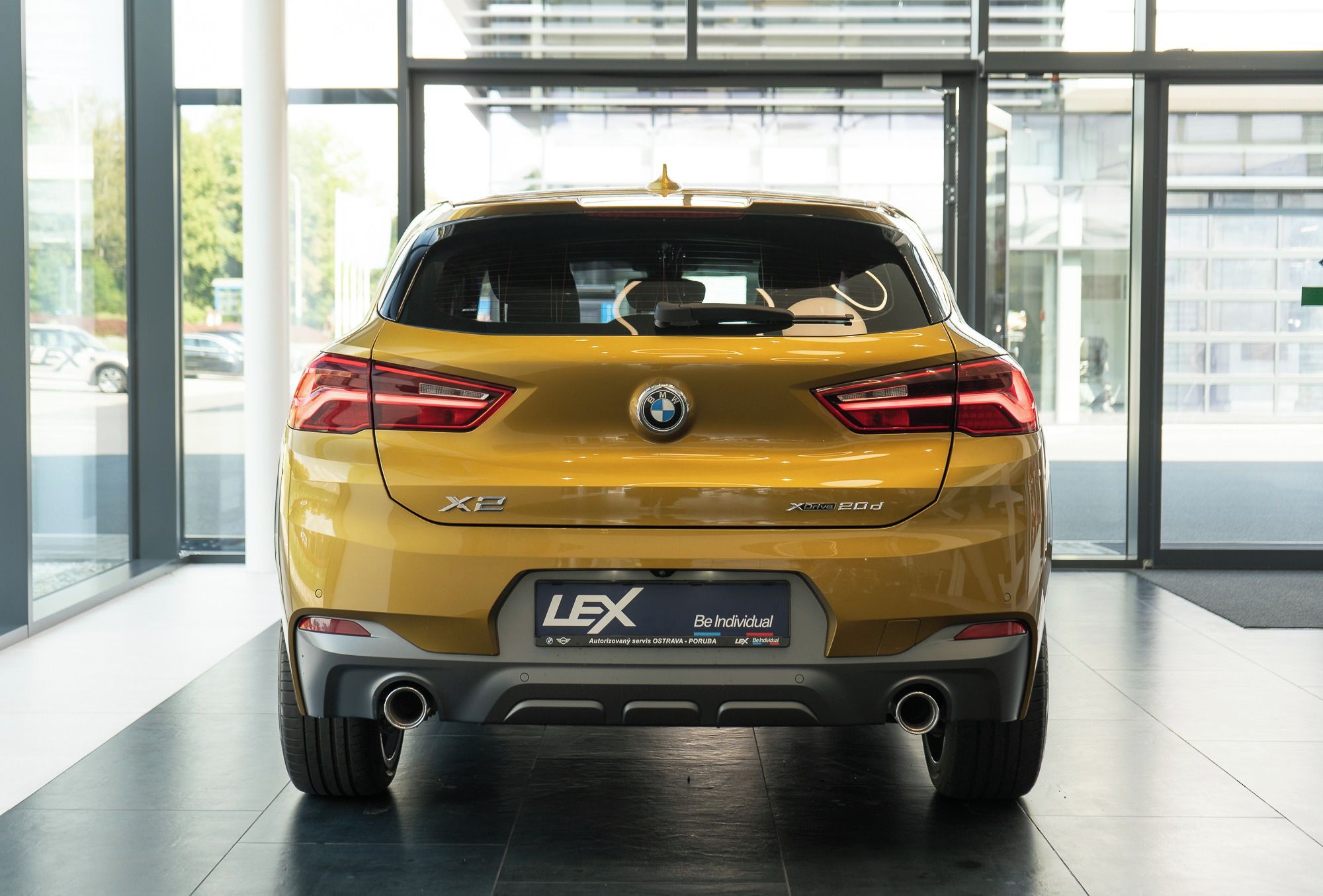 BMW X2, xDrive20d - fotka 5