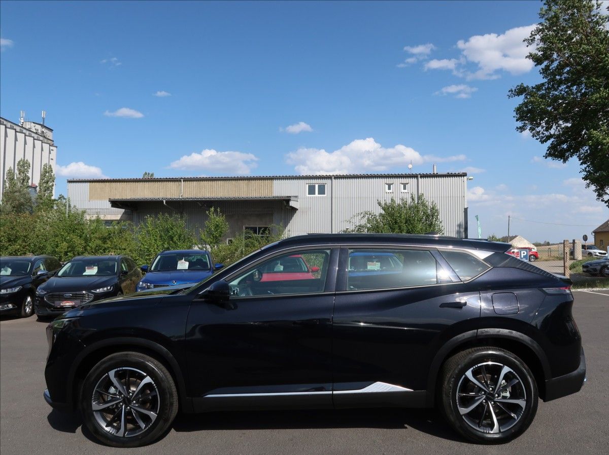 Dongfeng Mage, 1,5 T 145 kW E2 DCT7 - fotka 6