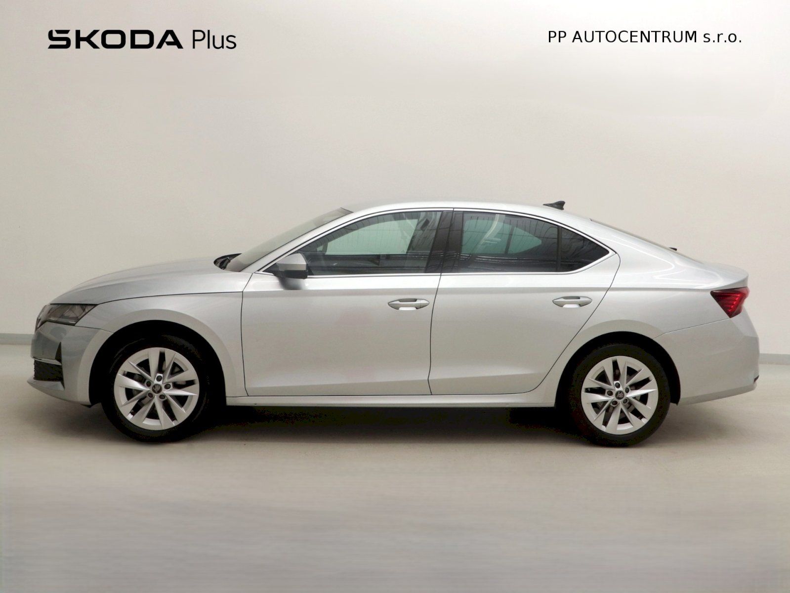 Škoda Octavia, Top Selection 1.5TSI 110kW - fotka 3